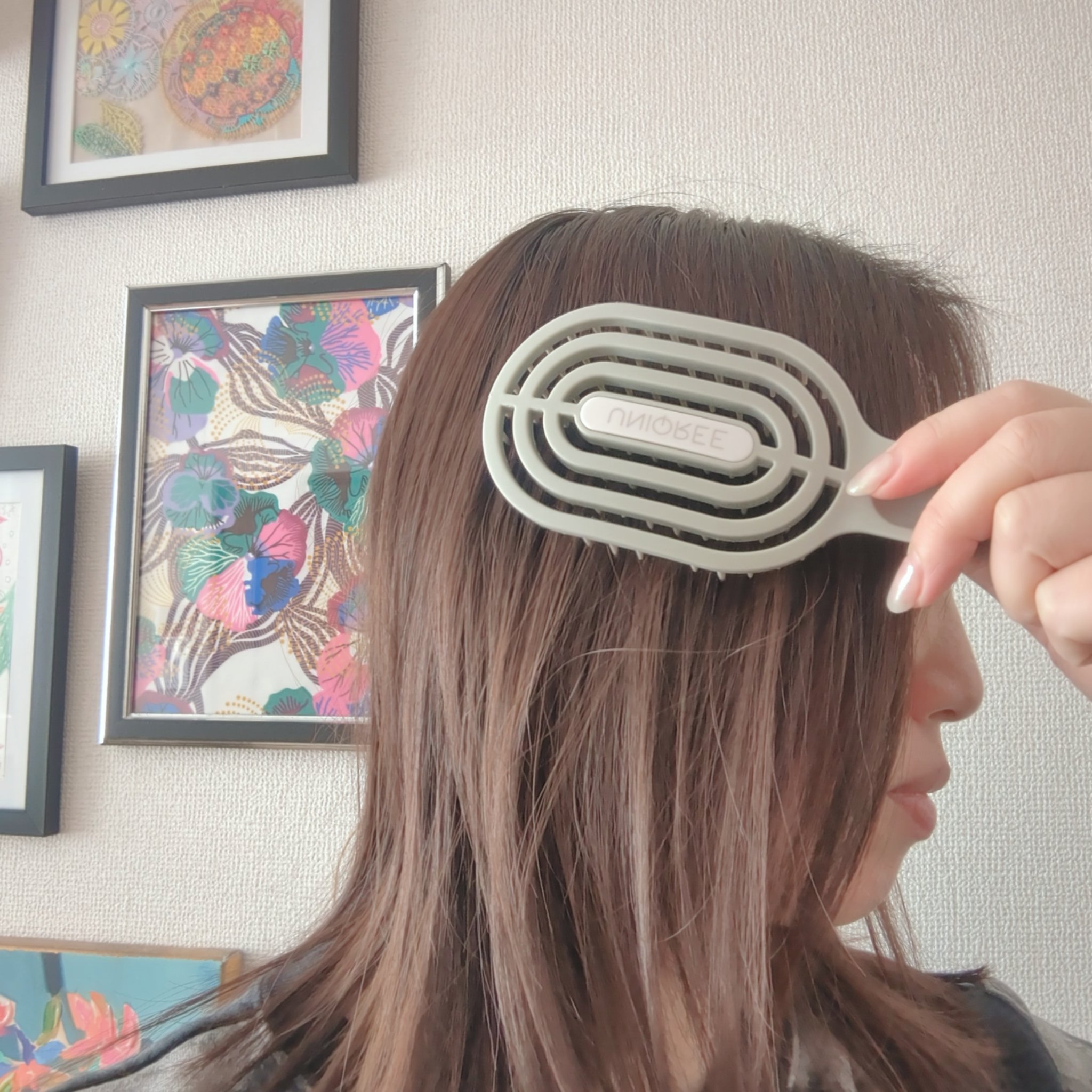 ユニークリー 4wayスムースヘアブラシ/ビー・エヌ/ヘアブラシを使ったクチコミ（2枚目）