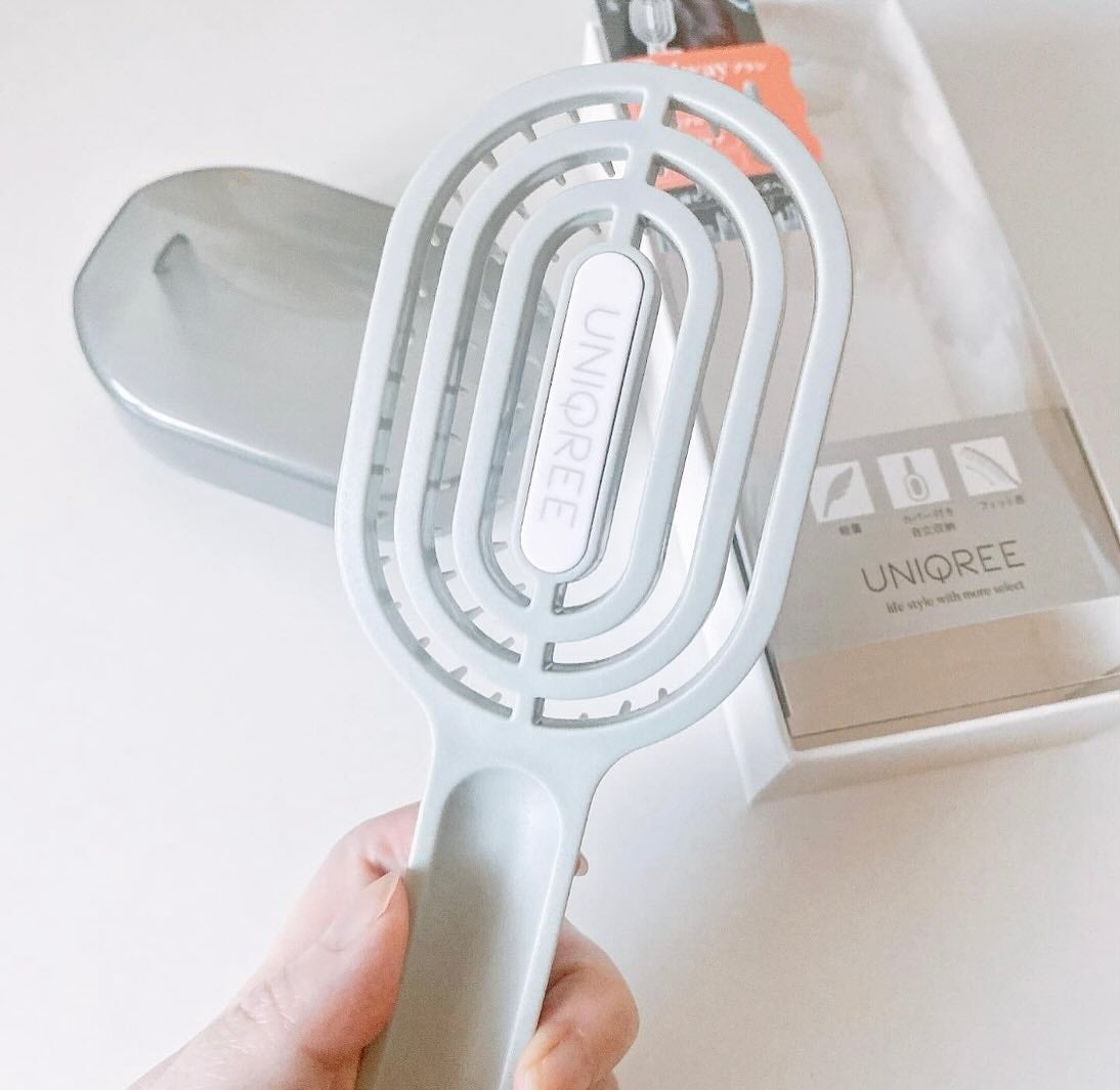 ユニークリー 4wayスムースヘアブラシ/ビー・エヌ/ヘアブラシを使ったクチコミ(3枚目)