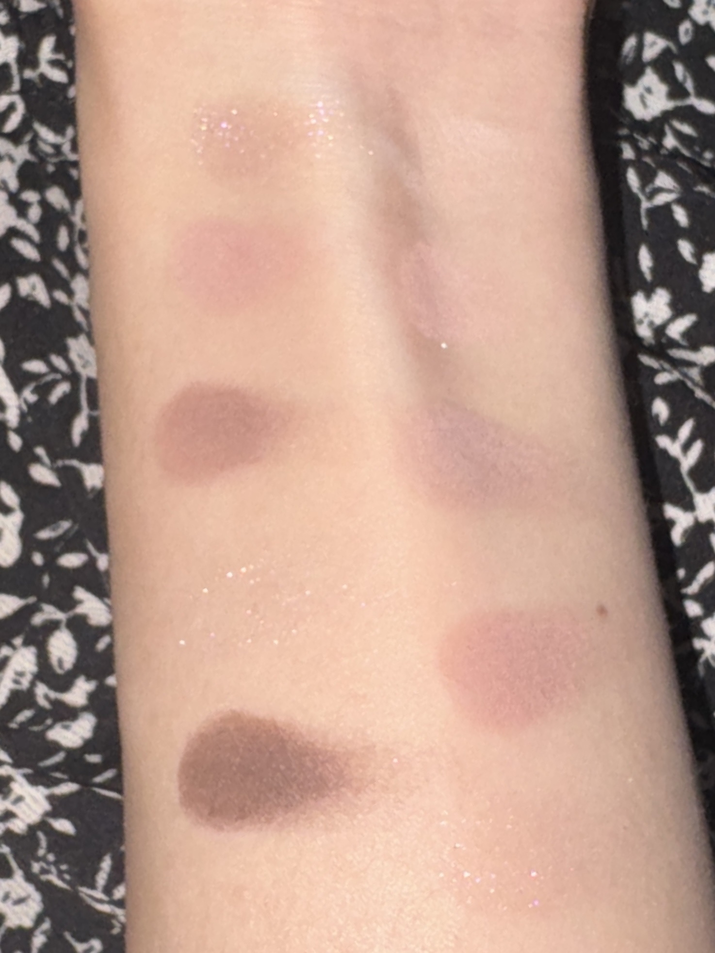 エッセンシャルアイパレット/BBIA/マルチパレットを使ったクチコミ（2枚目）