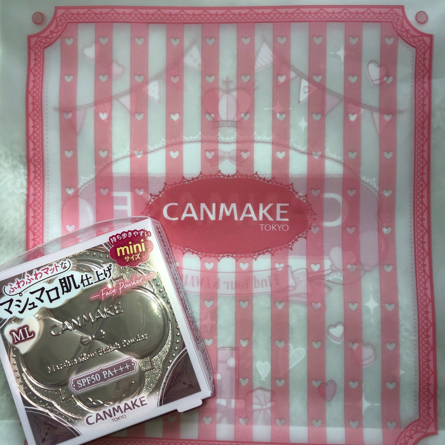 マシュマロフィニッシュパウダー mini/キャンメイク/フェイスパウダーを使ったクチコミ(2枚目)