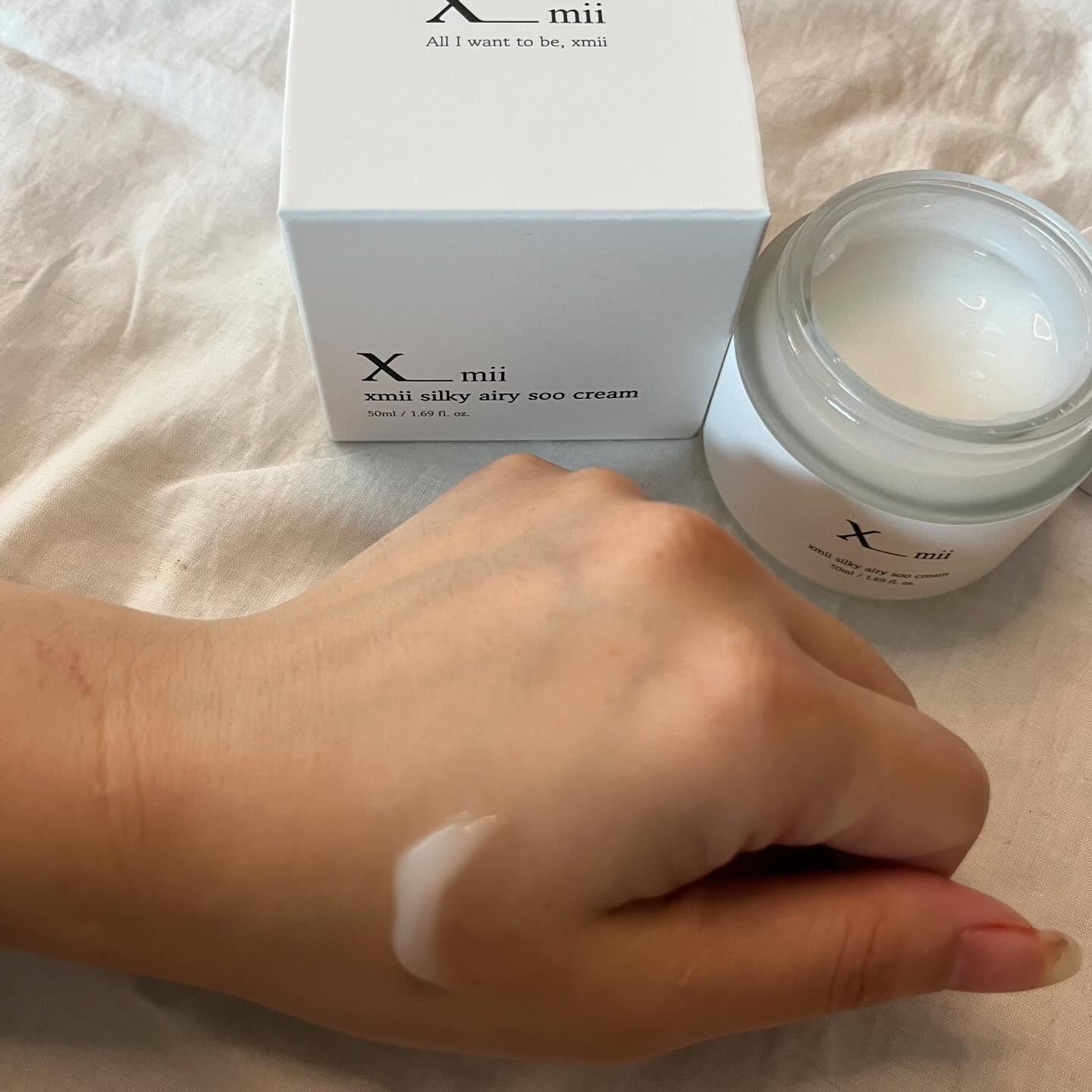 シルキーエアリーSooクリーム/xmii/フェイスクリームを使ったクチコミ（3枚目）