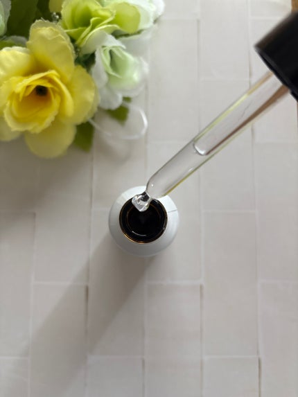 VC ホワイトピールセラム/SKIO/ブースター・導入液を使ったクチコミ(4枚目)