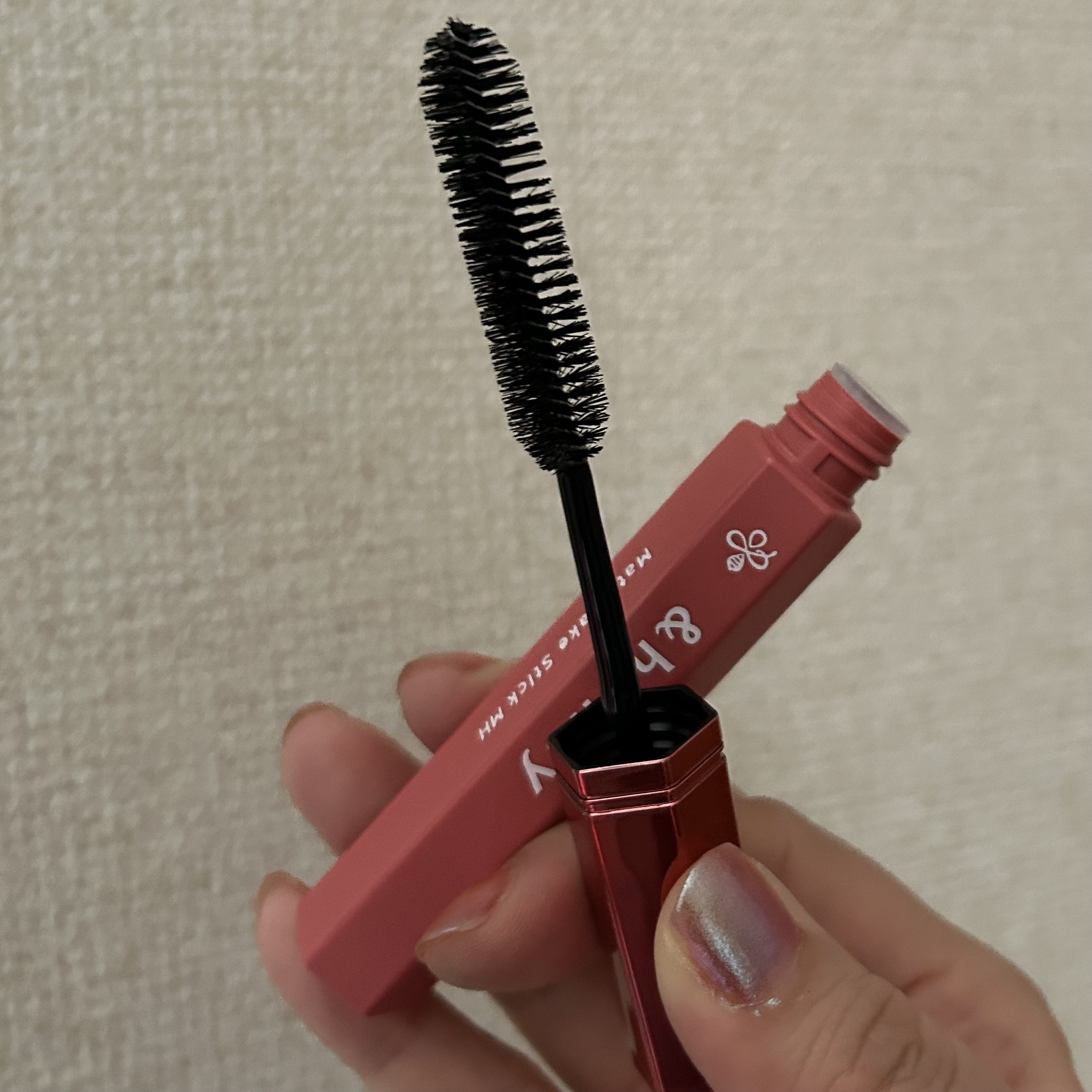 アンドハニー マトメイク スティック ミラクルホールド4.0/&honey/ヘアジェルを使ったクチコミ（2枚目）