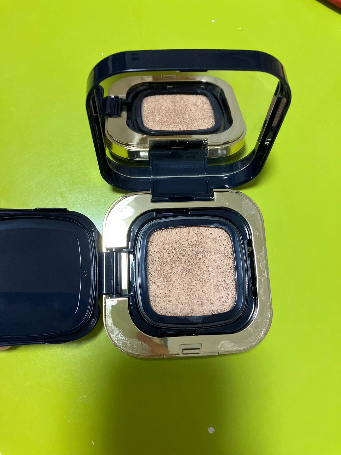 クレ・ド・ポー ボーテ ヴォワールマティフィアンリサン/クレ・ド・ポー ボーテ/化粧下地を使ったクチコミ(2枚目)