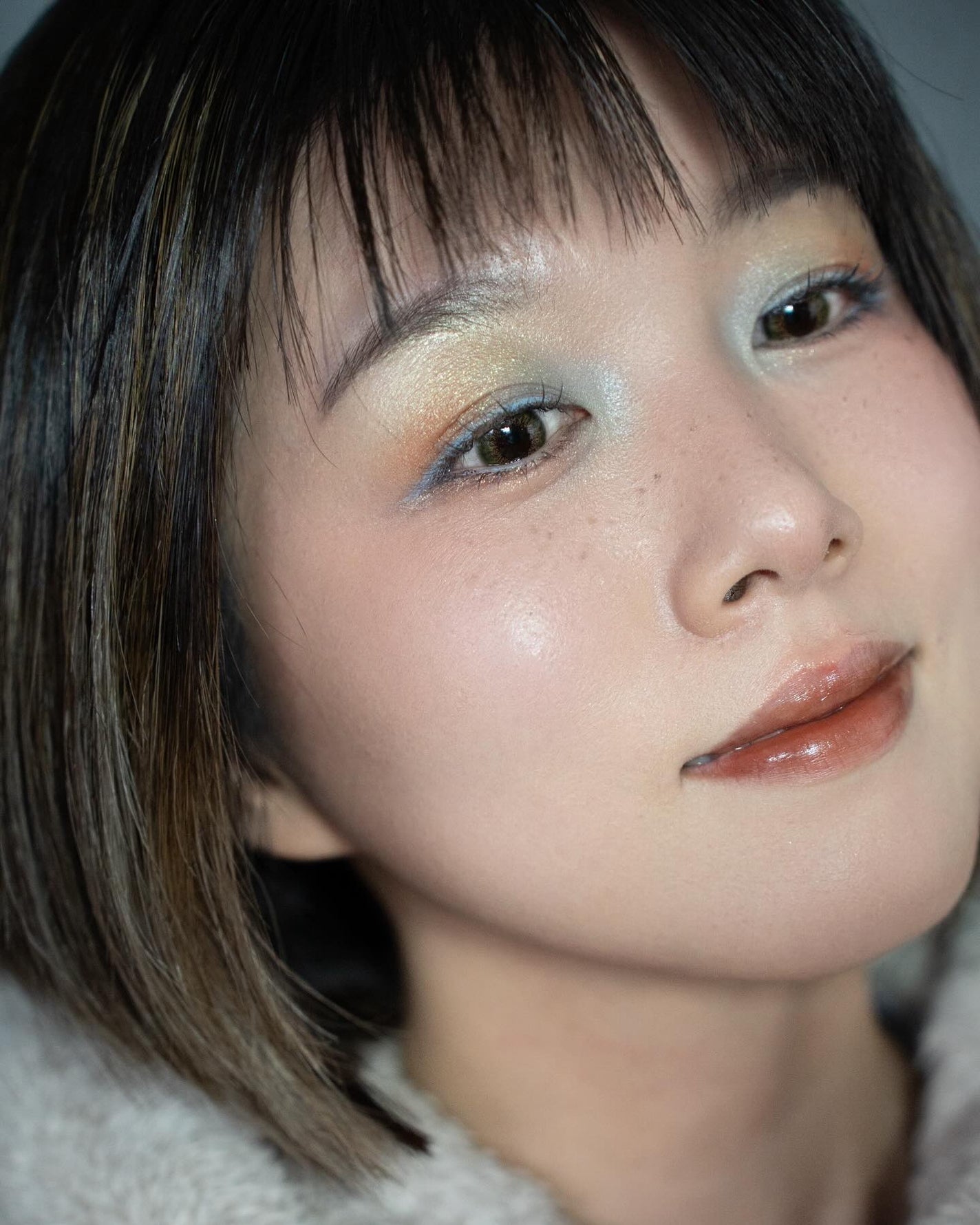 ビーチバカンスグリッターパレット/KATE/アイシャドウパレットを使ったクチコミ(5枚目)