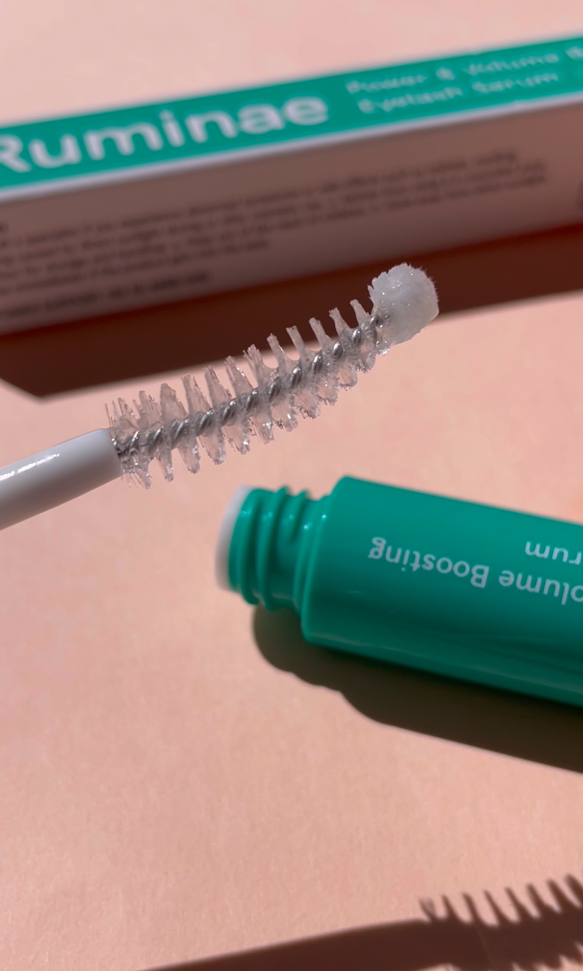 Power & Volume Boosting Eyelash Serum/Ruminae/まつげ美容液を使ったクチコミ（3枚目）