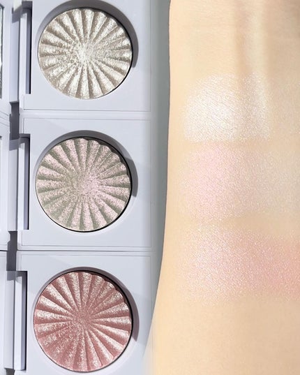 OFRA mini Highlighter/Ofra Cosmetics/パウダーハイライトを使ったクチコミ(4枚目)