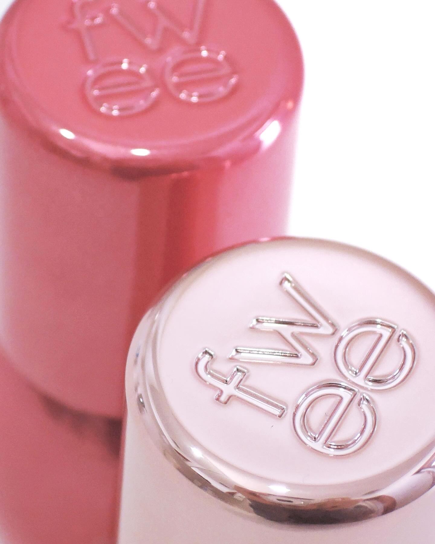 フィー 3Dボリューミンググロス/fwee/リップグロスを使ったクチコミ（2枚目）