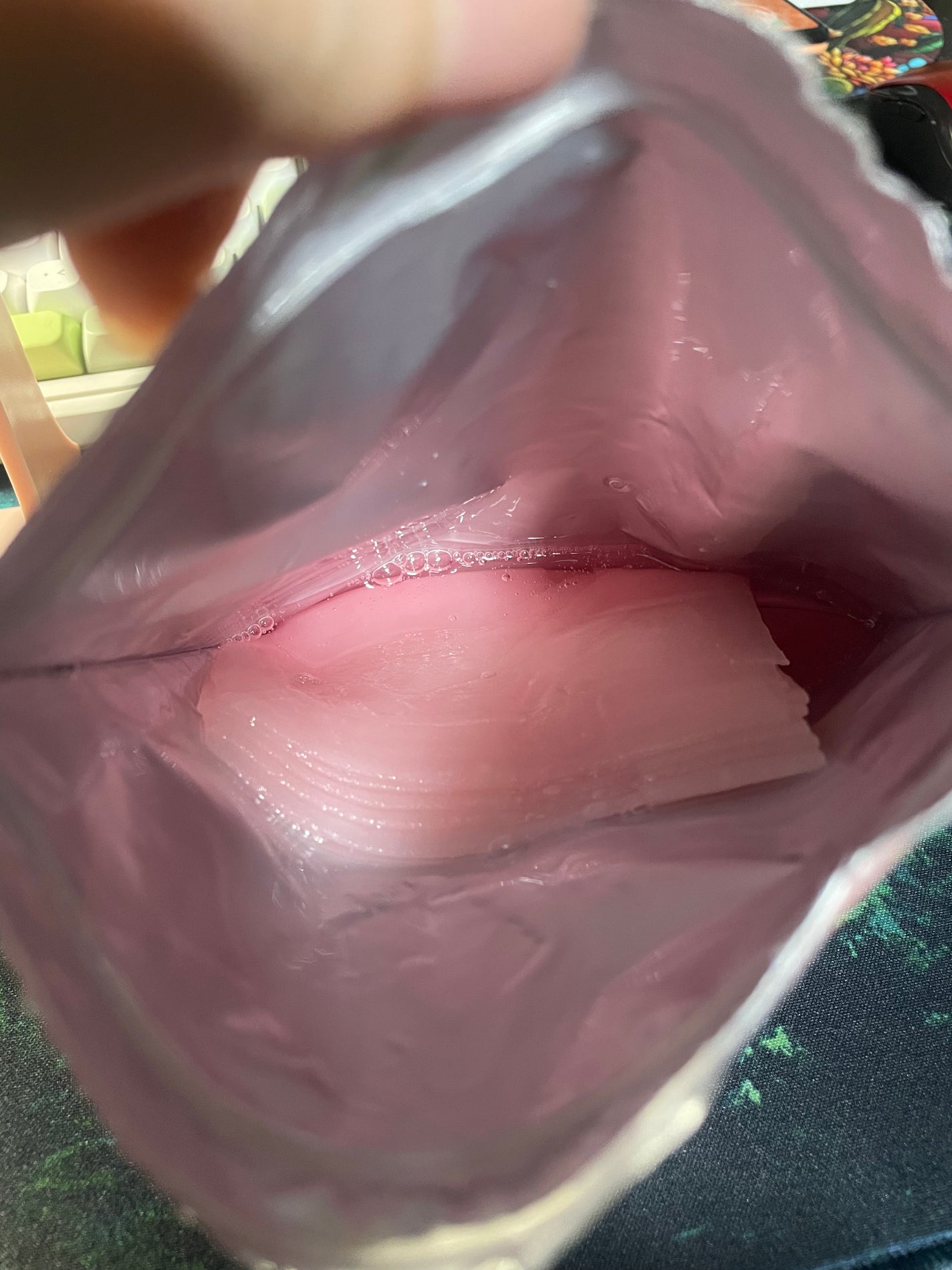 肌美精 カラーエッセンスマスク ピンク/肌美精/シートマスク・パックを使ったクチコミ(2枚目)