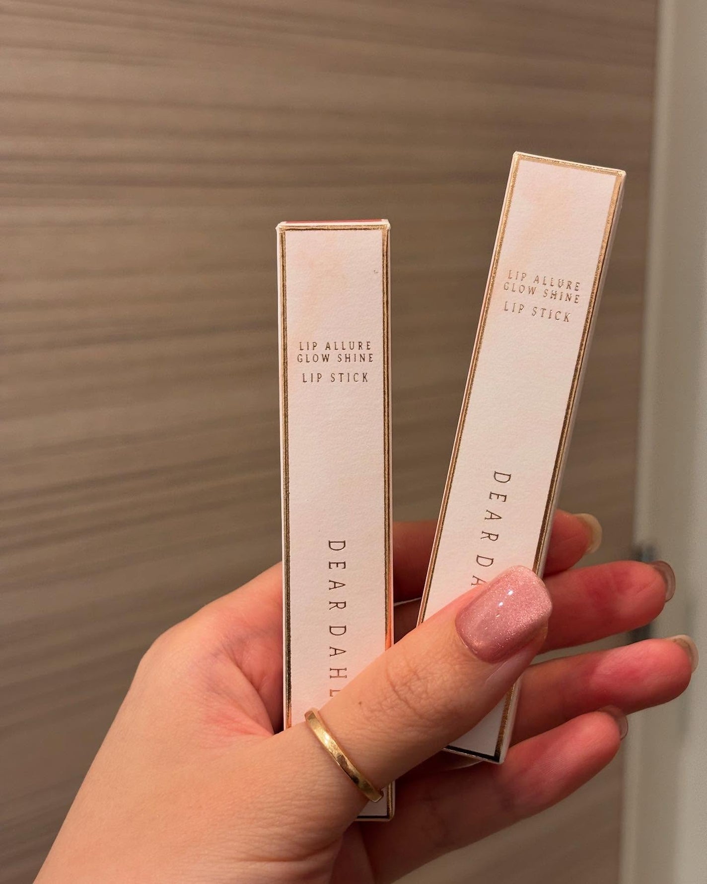 リップアルアグロウシャイン/DEAR DAHLIA/口紅を使ったクチコミ(5枚目)