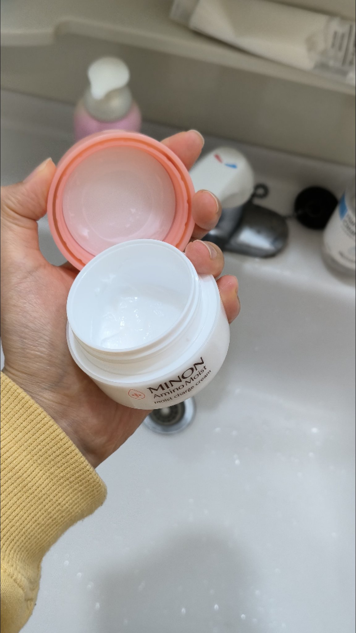 ミノン アミノモイスト モイストチャージ クリーム/ミノン/フェイスクリームを使ったクチコミ（2枚目）