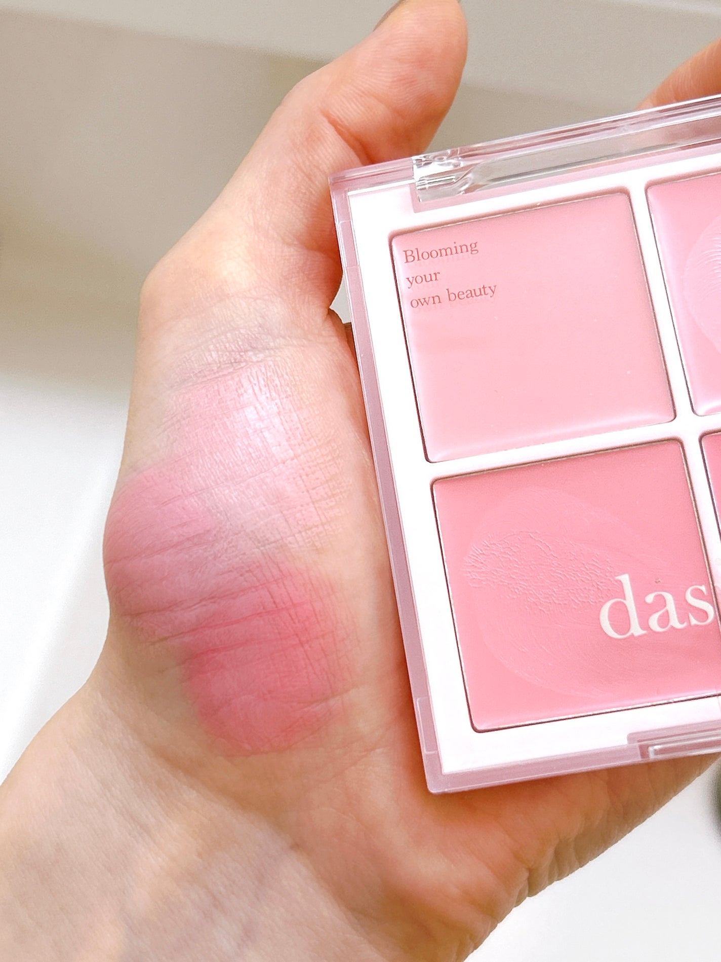 ブレンディングムードチーク/dasique/パウダーチークを使ったクチコミ(3枚目)