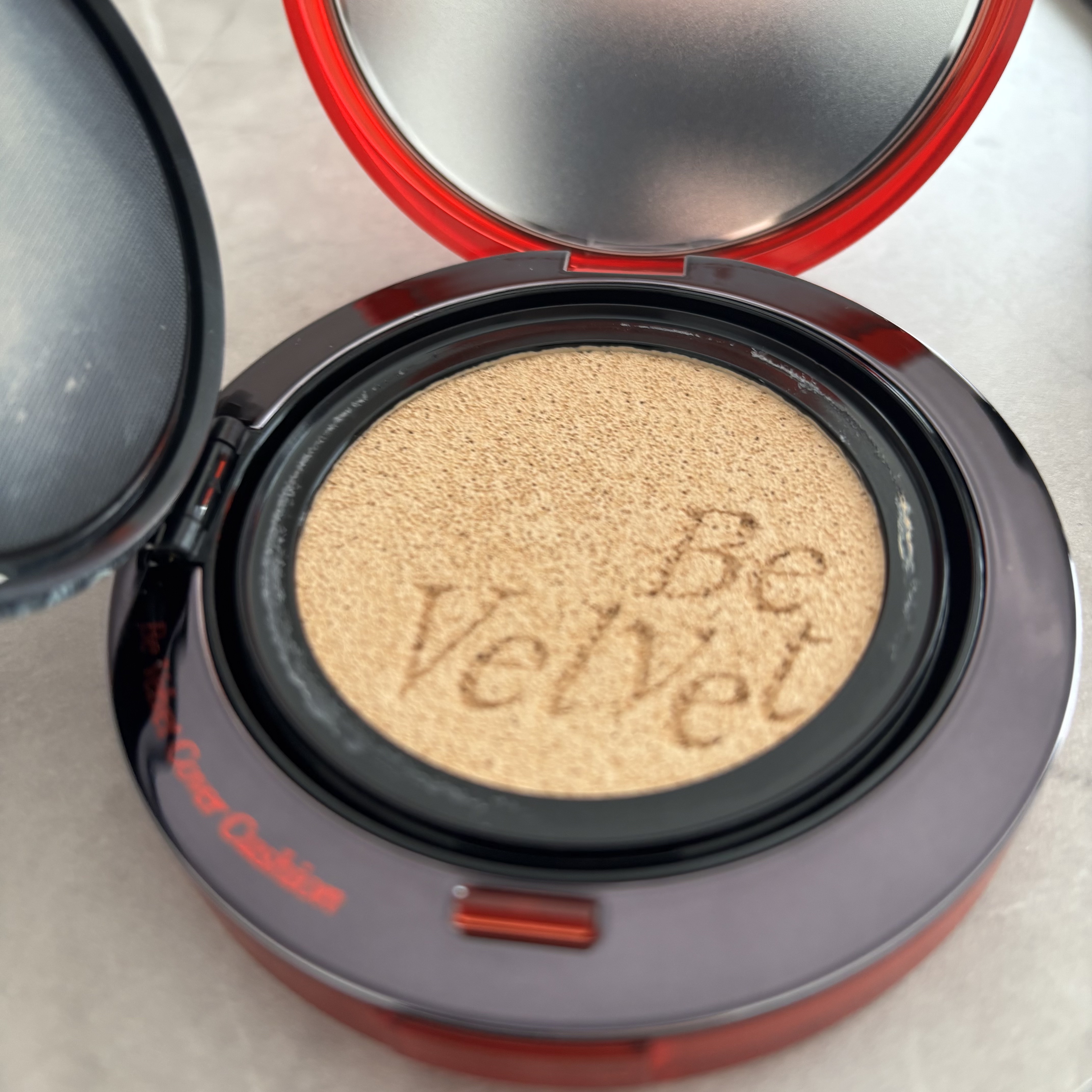 ビーベルベットカバークッション/espoir/クッションファンデーションを使ったクチコミ（2枚目）