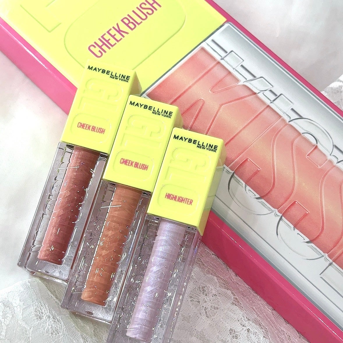 グローキッサー チークブラッシュ/グローキッサー ハイライター/MAYBELLINE NEW YORK/リキッドチークを使ったクチコミ(4枚目)