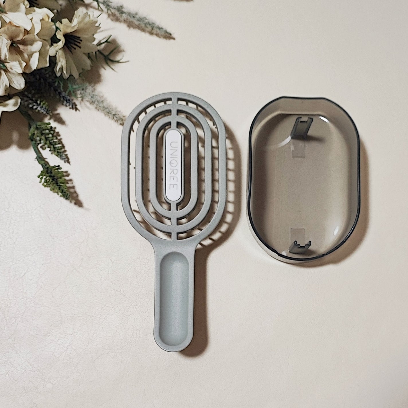 ユニークリー 4wayスムースヘアブラシ/ビー・エヌ/ヘアブラシを使ったクチコミ(1枚目)