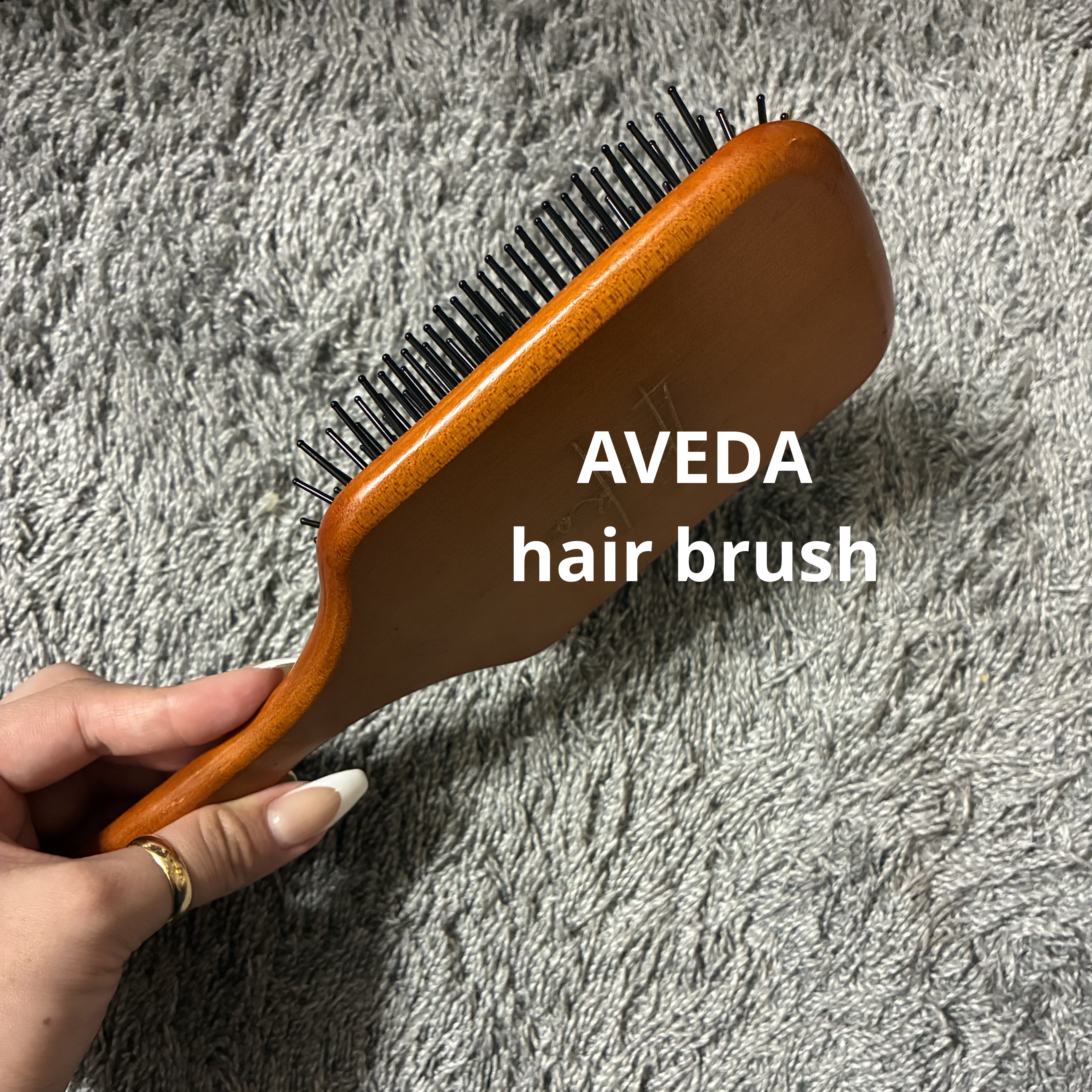 パドル ブラシ パドル ブラシ/AVEDA/ヘアブラシを使ったクチコミ（1枚目）