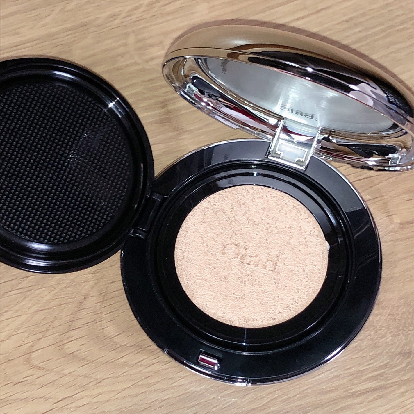 ポアパーフェクティング ミラームーンクッション/oiad/クッションファンデーションを使ったクチコミ(2枚目)