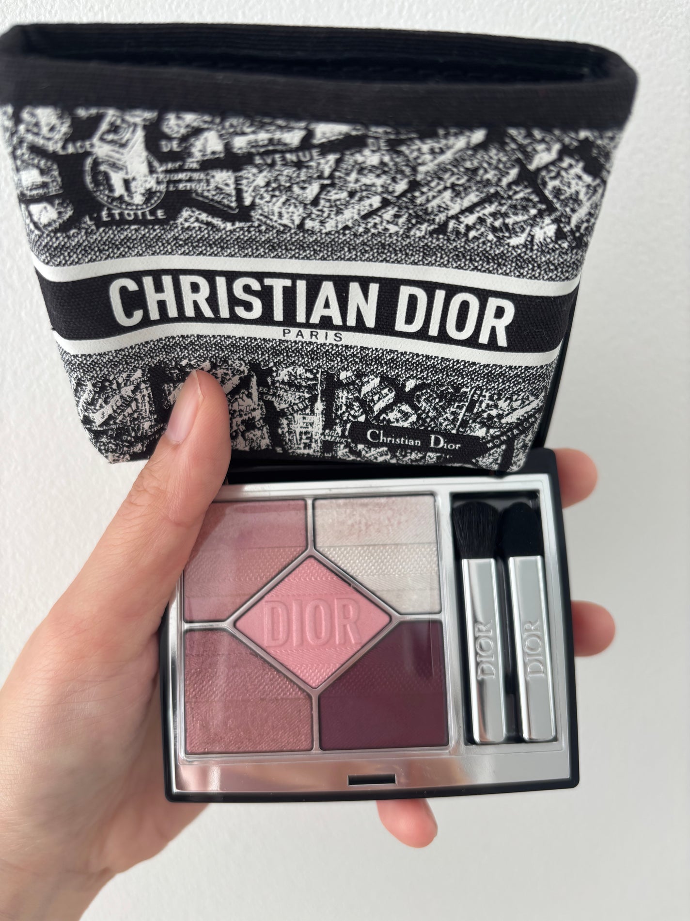 ディオールショウ サンク クルール(プラン ドゥ パリ コレクション限定品)/Dior/アイシャドウを使ったクチコミ(1枚目)