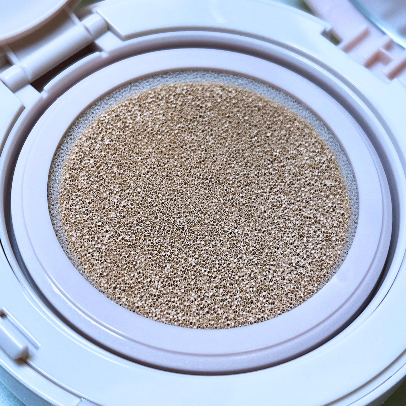 キス クッションパンチ/KiSS/クッションファンデーションを使ったクチコミ(7枚目)