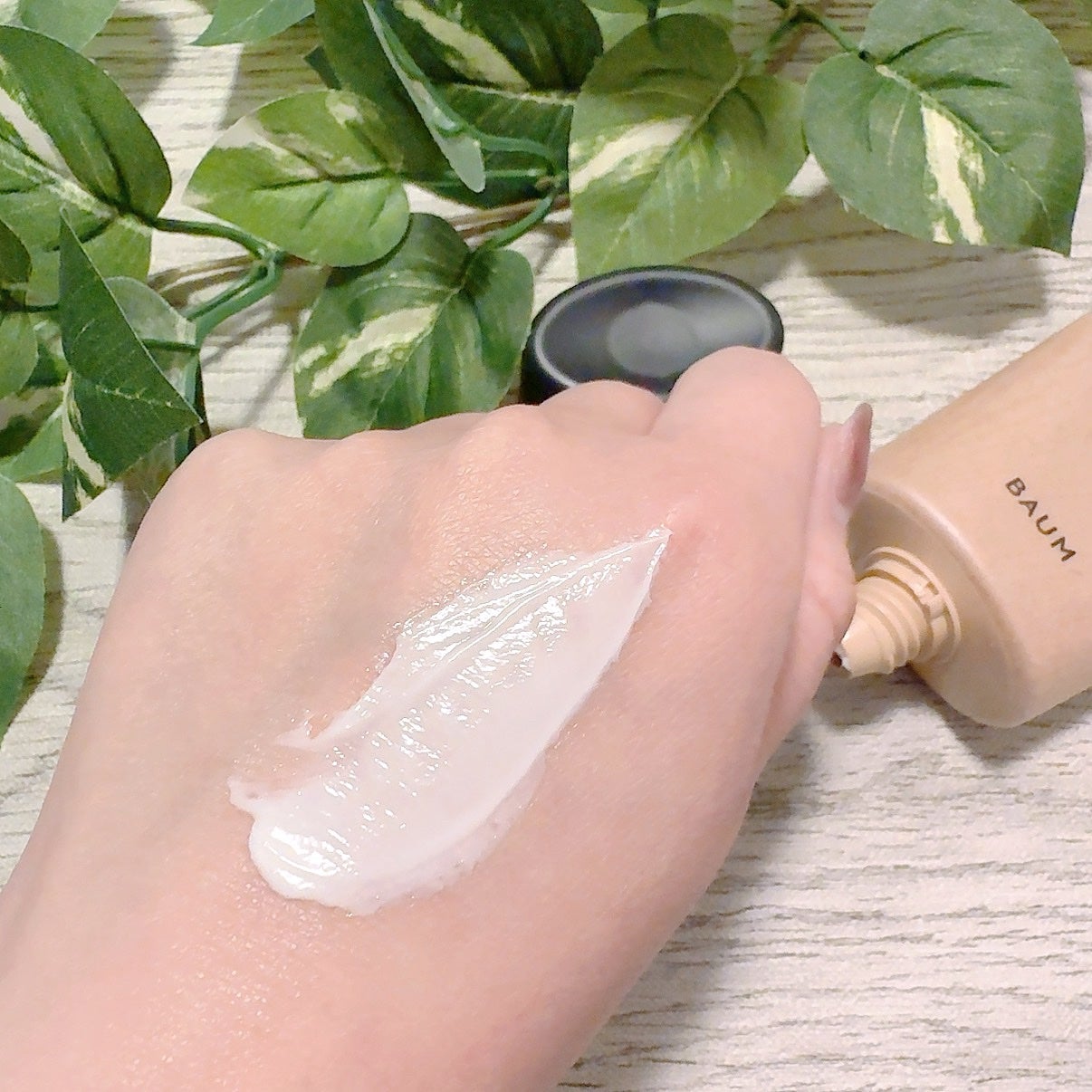 バウム アロマティック ハンドクリーム n ウッドランド ウインズ/BAUM/ハンドクリームを使ったクチコミ(2枚目)