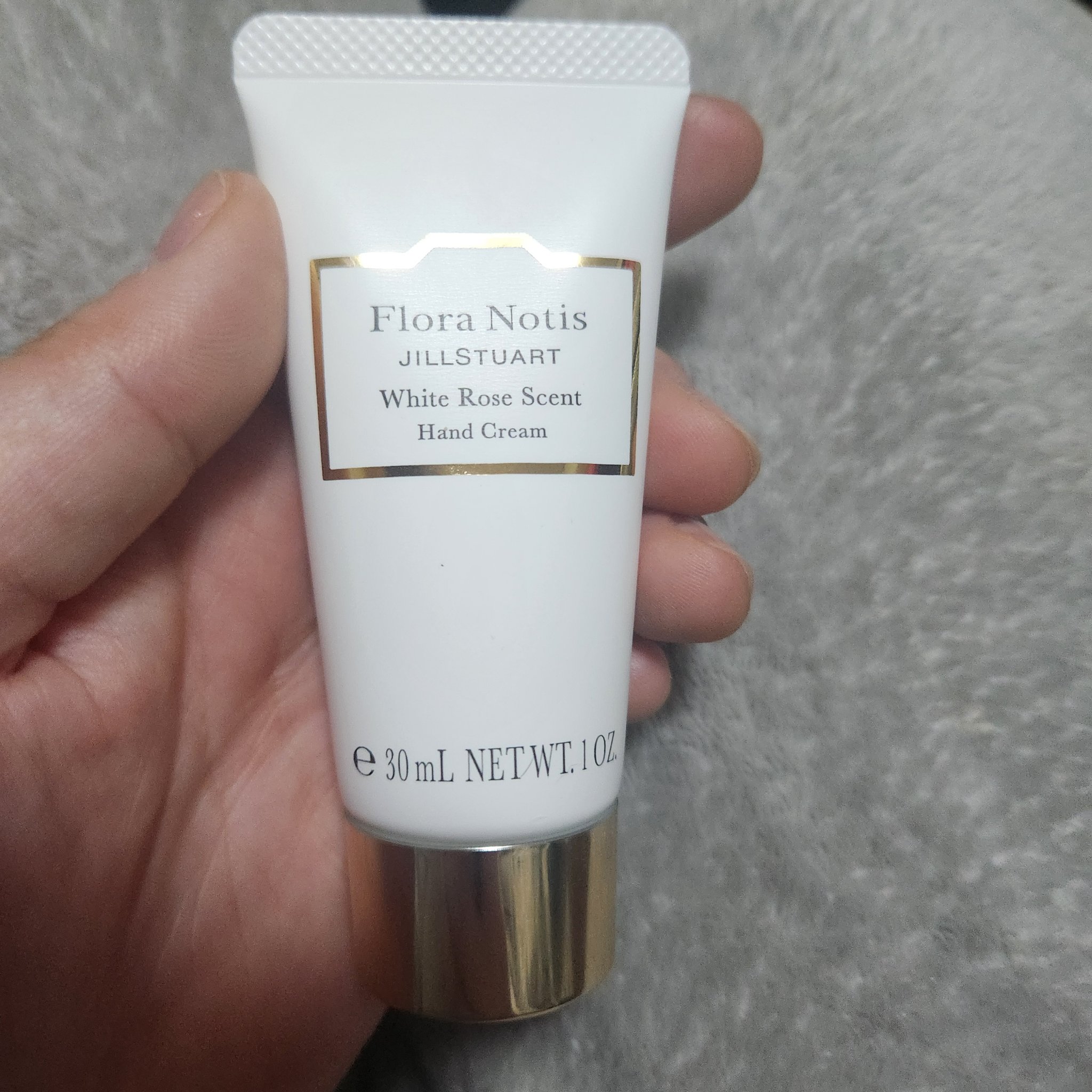 ホワイトローズ ハンドクリーム/Flora Notis JILL STUART/ハンドクリームを使ったクチコミ（1枚目）