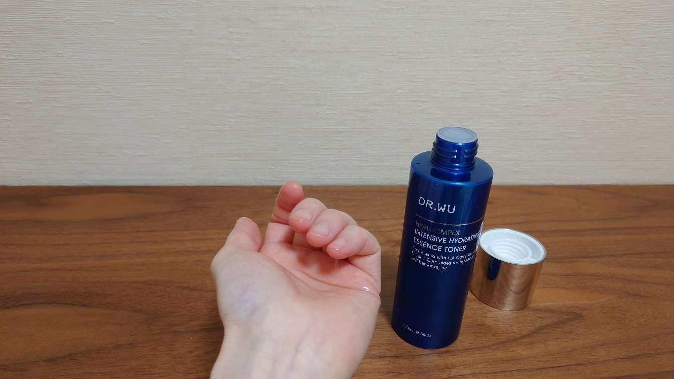 ヒアルコンプレクス モイスト エッセンストナー＜化粧水＞/DR.WU/化粧水を使ったクチコミ（3枚目）