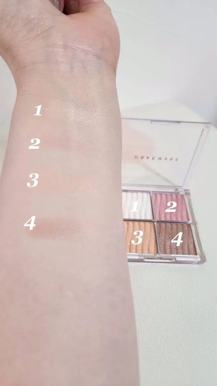 グロウコントゥアリングハイライターパレット/wakemake/パウダーハイライトを使ったクチコミ(3枚目)