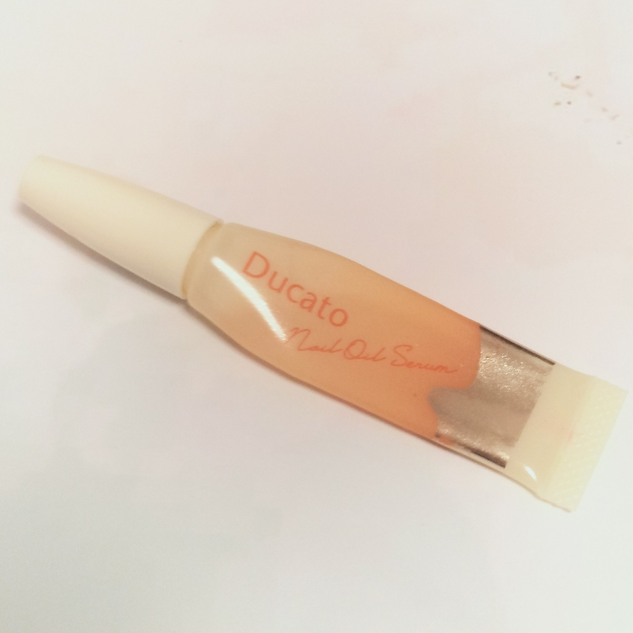 ネイルオイルセラム /デュカート/ネイルオイル・トリートメントを使ったクチコミ（2枚目）