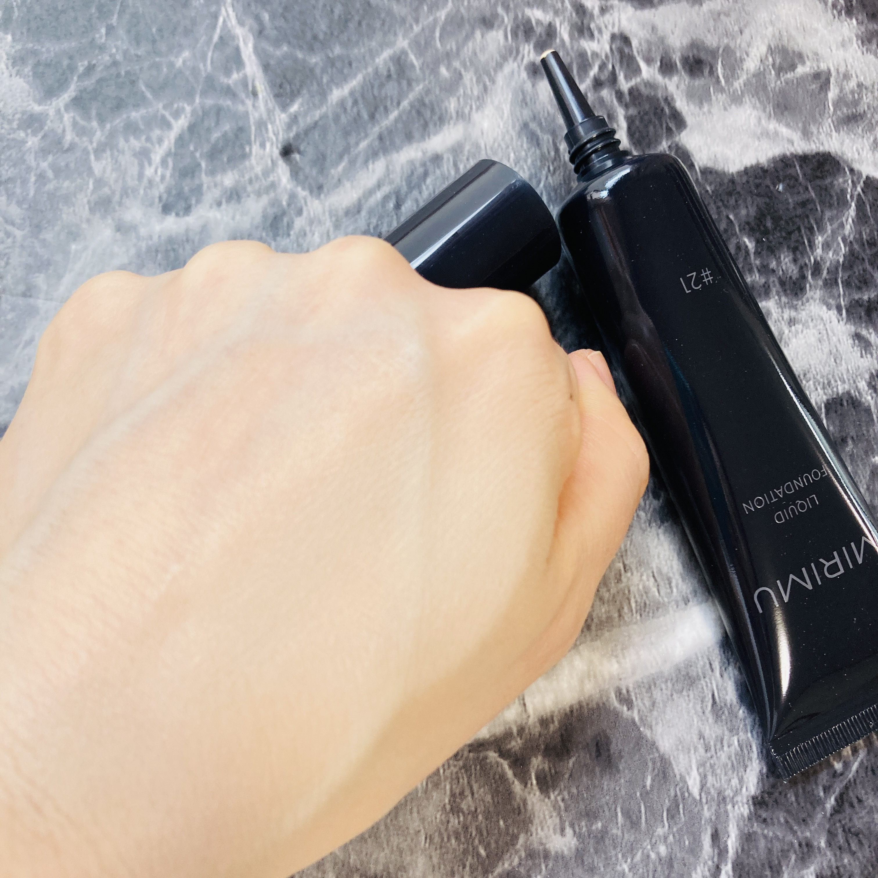 リキッドファンデーション/MIRIMU/リキッドファンデーションを使ったクチコミ（3枚目）