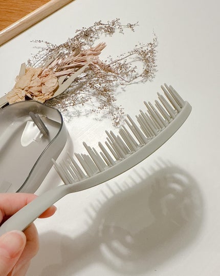 ユニークリー 4wayスムースヘアブラシ/ビー・エヌ/ヘアブラシを使ったクチコミ(5枚目)