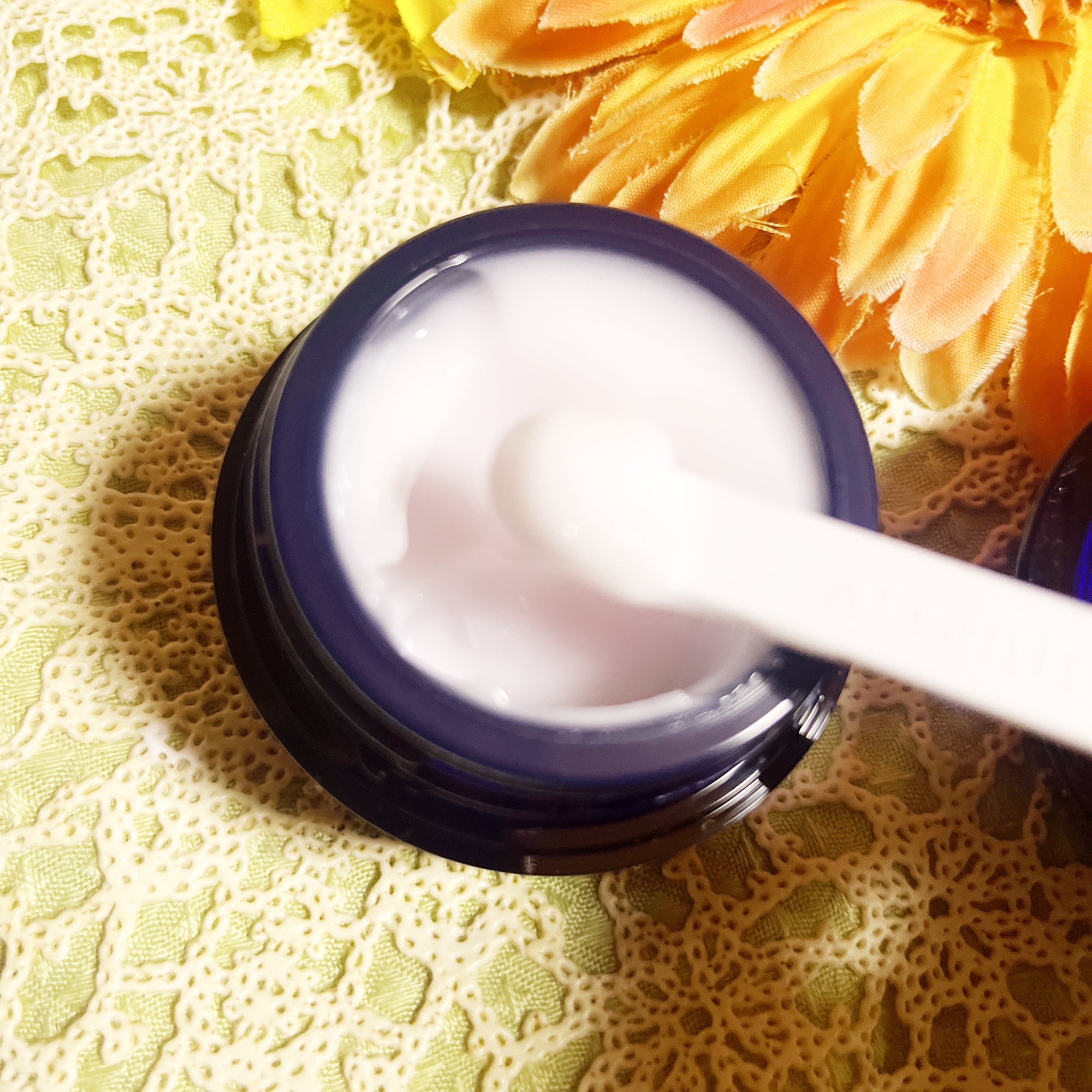 アテニア ミッドナイトモイスチャライザー/アテニア/フェイスクリームを使ったクチコミ（3枚目）