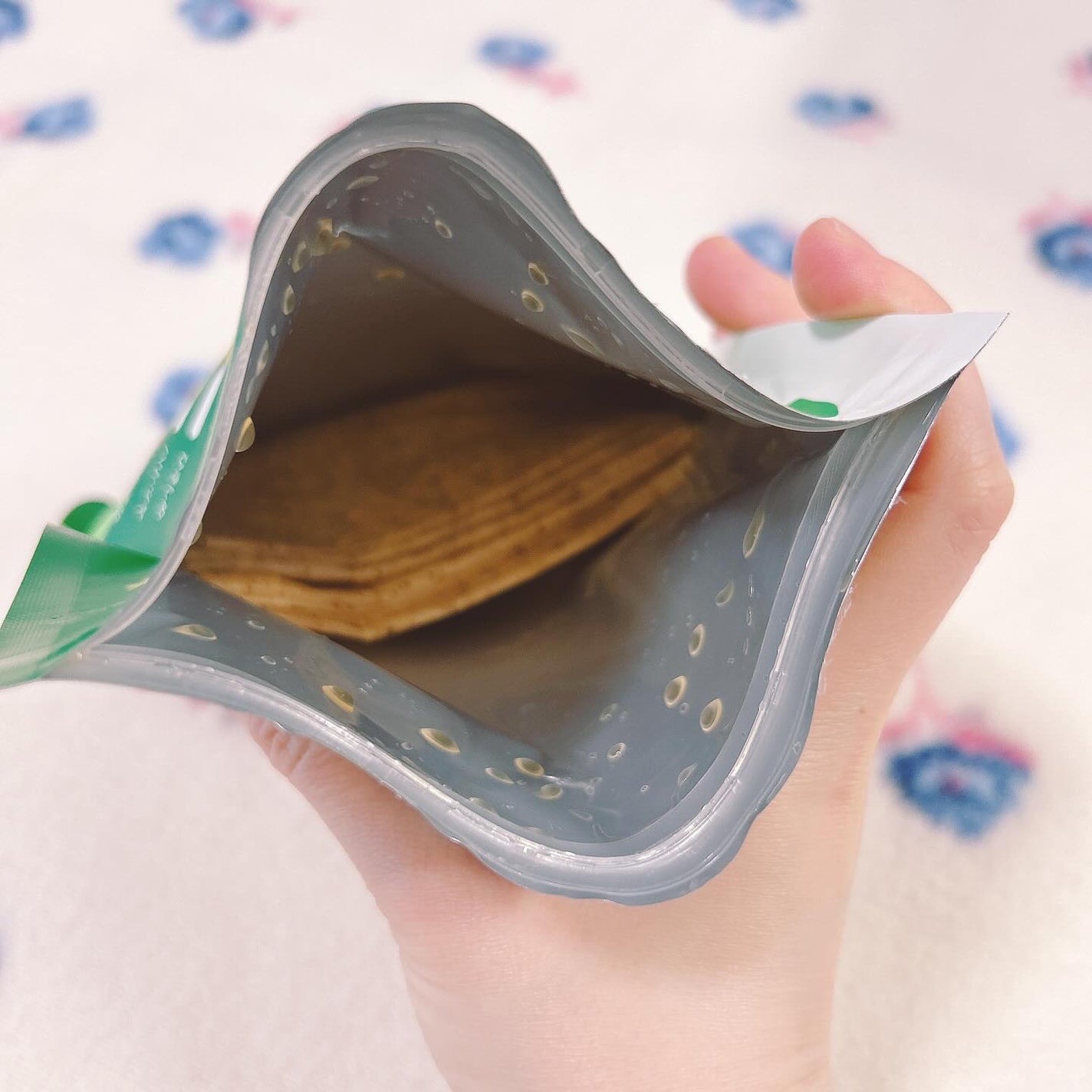 ツボクサスージングハイドロヨモギマスク/LIALUSTER/シートマスク・パックを使ったクチコミ(3枚目)