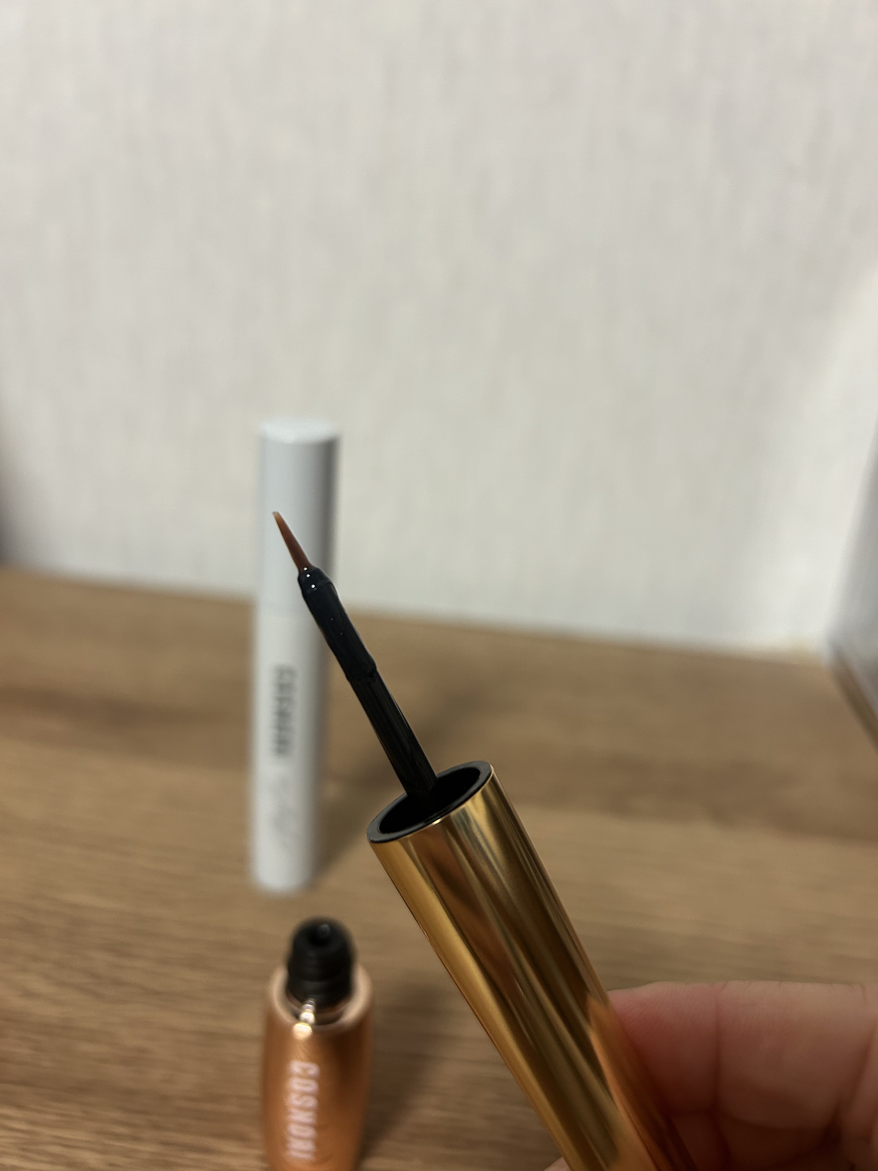 アイラッシュセラム100EX/COSNORI/まつげ美容液を使ったクチコミ（2枚目）