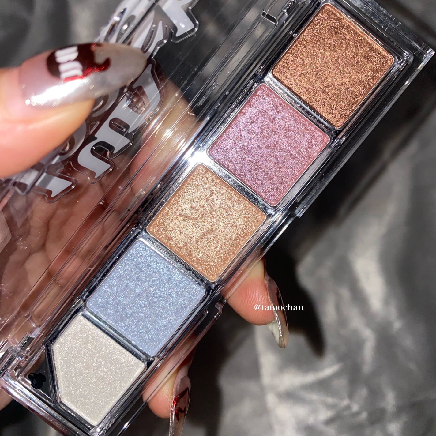 Mood Shower Face Palette/unleashia/パウダーハイライトを使ったクチコミ(3枚目)