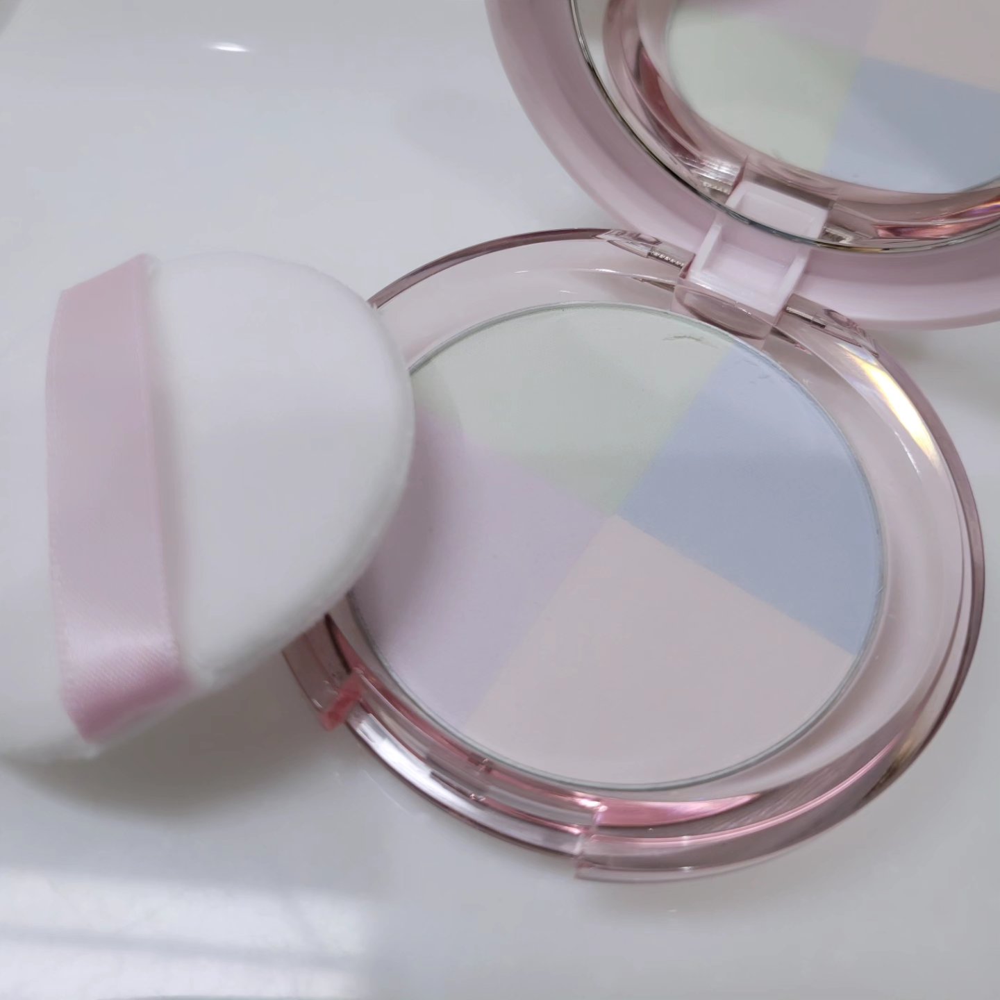 ウルミナプラス 生つや肌 プリズムパウダー/ウルミナプラス/プレストパウダーを使ったクチコミ（3枚目）