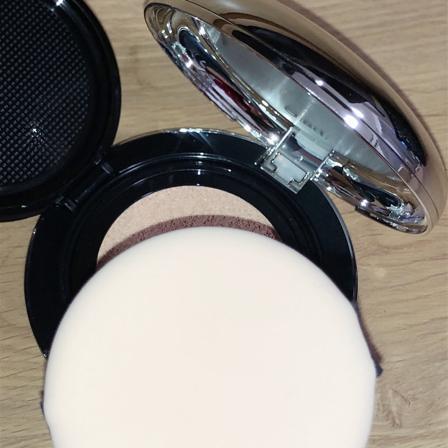 ポアパーフェクティング ミラームーンクッション/oiad/クッションファンデーションを使ったクチコミ(3枚目)