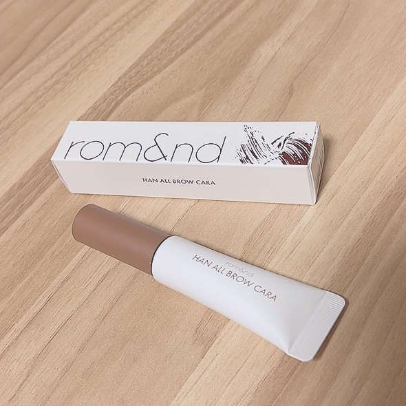 
【rom&nd ハンオールブロウカラ 02 MILD WOODY】

最近 眉マスカラ塗ってなかったけど
春だし 少し眉色も明るくしようかと
評価良かったから買ってみた！

でも自分には合わなかった、、、
今の髪色が暗めなので、マイルドウ