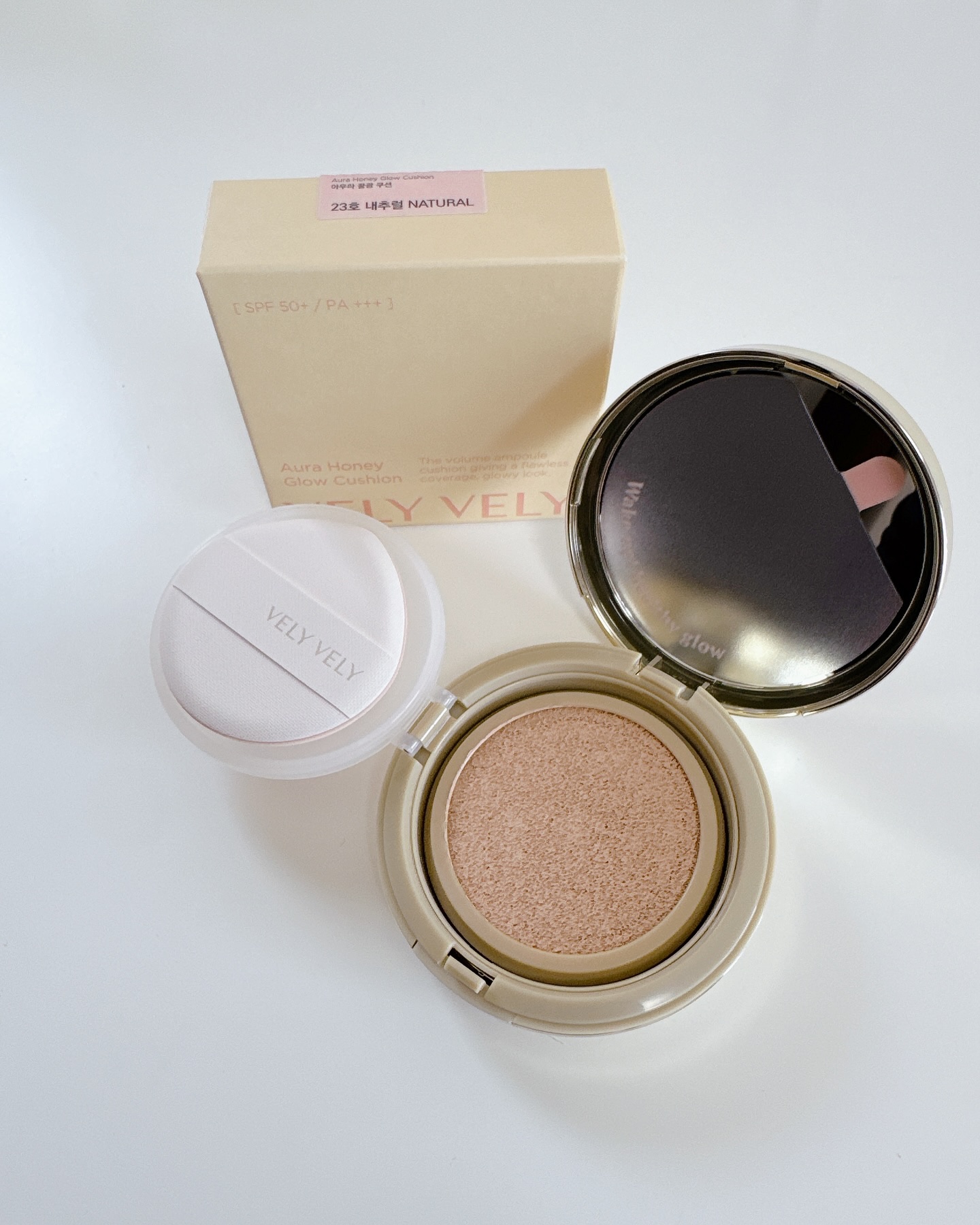 はちみつツヤ肌クッションファンデ 23号 ナチュラル/VELY VELY/クッションファンデーションを使ったクチコミ（2枚目）