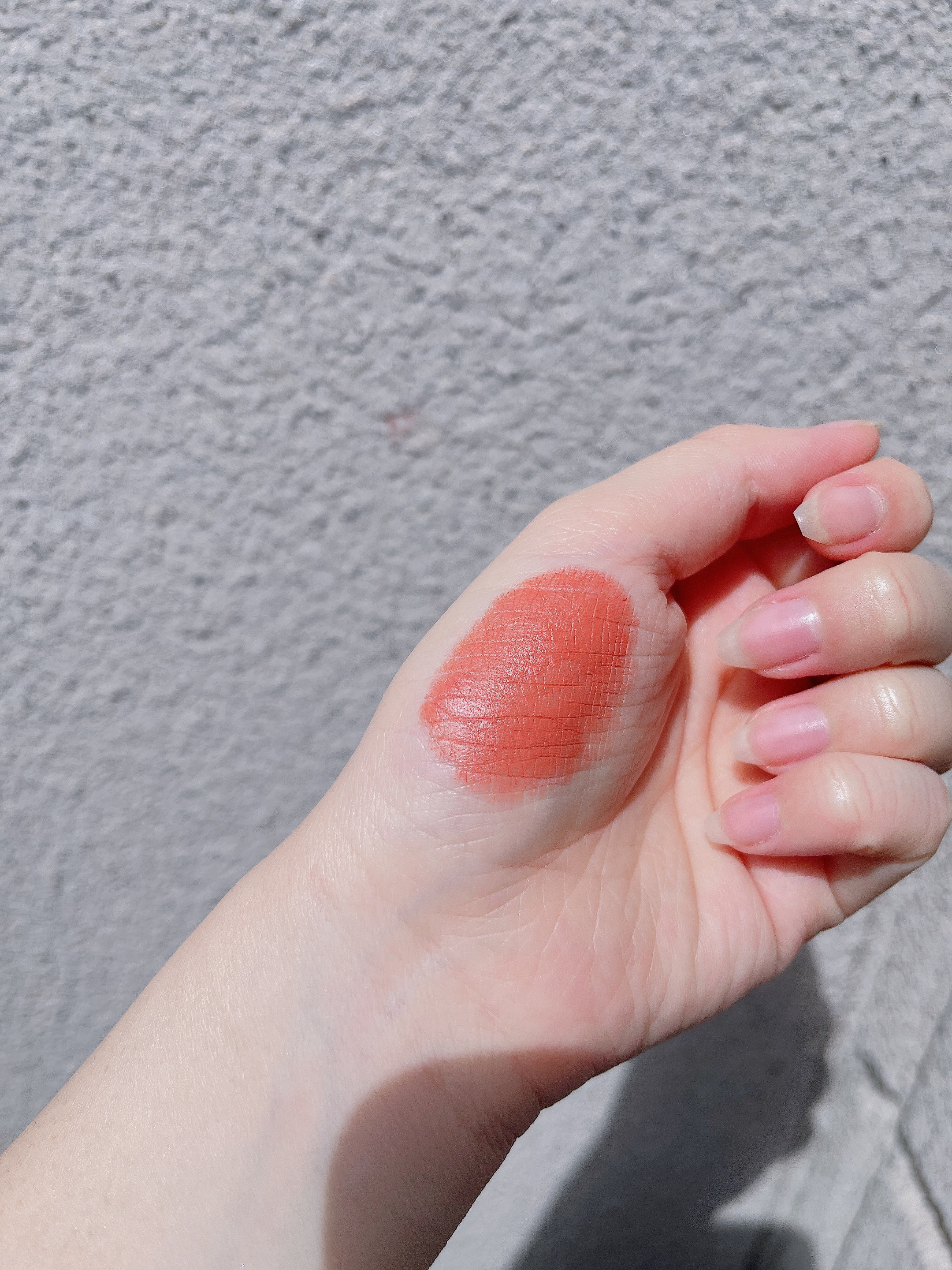 フィクシングティントバー ミルクキャラメル/ETUDE/リップティントを使ったクチコミ（3枚目）