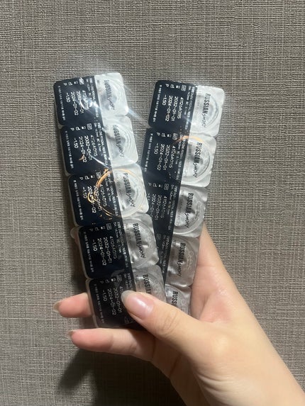 RUSSIAN (ロシアン) グレー/OLENS/カラーコンタクトレンズの画像