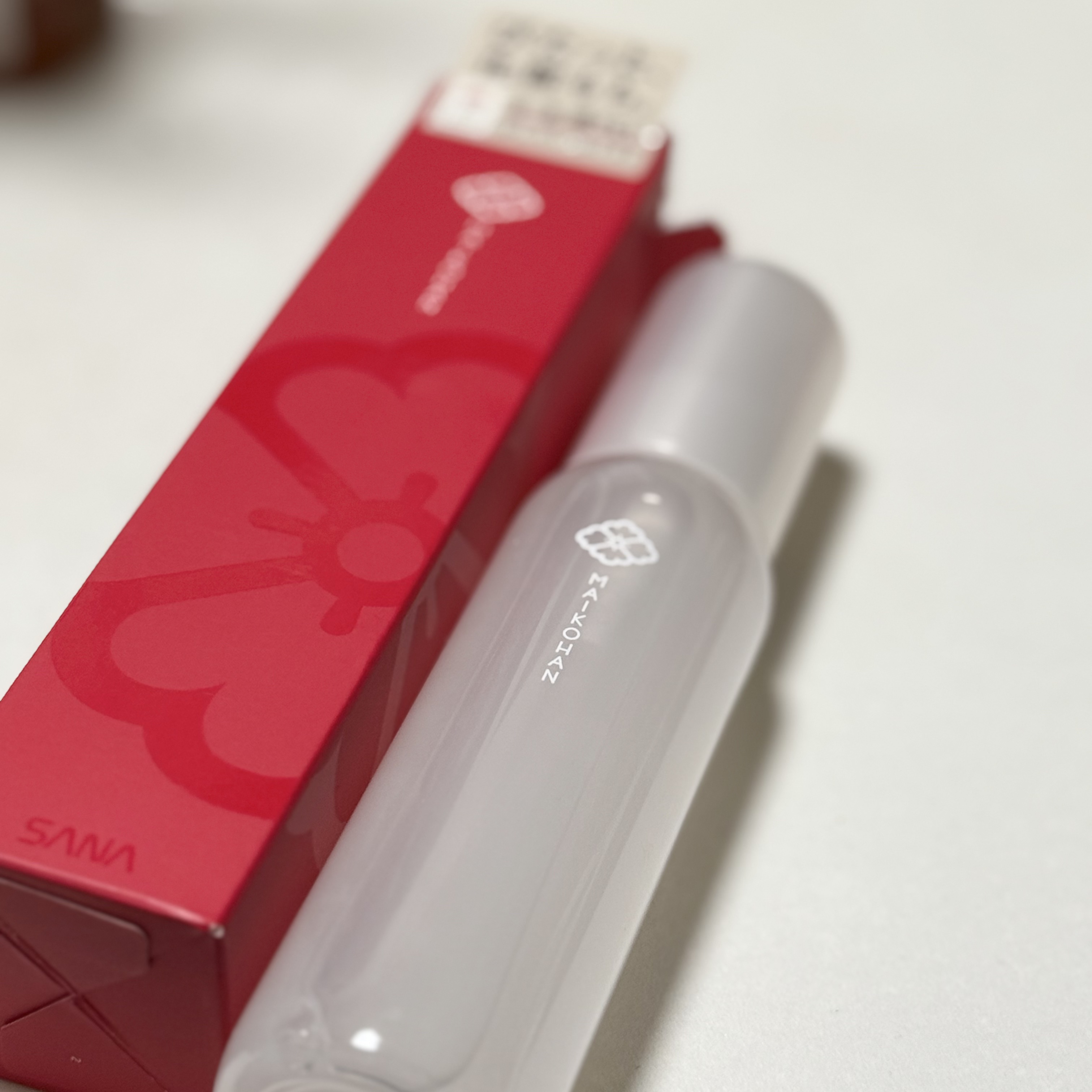 サナ　舞妓はん　化粧もちおしろいミスト/舞妓はん/フィックスミストを使ったクチコミ（1枚目）