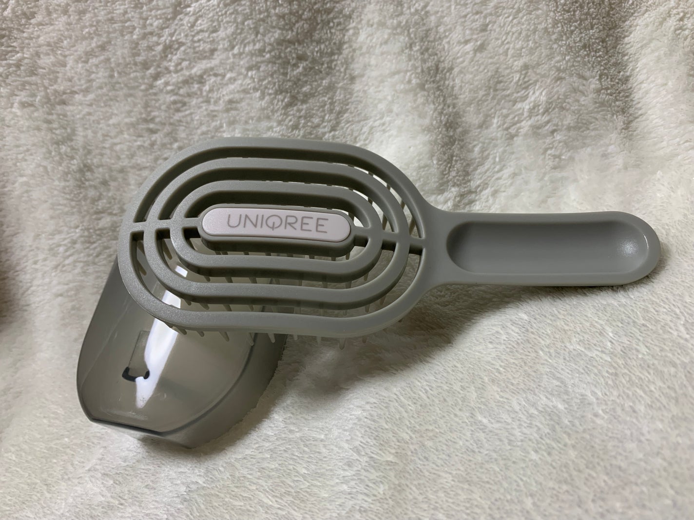 ユニークリー 4wayスムースヘアブラシ/ビー・エヌ/ヘアブラシを使ったクチコミ(3枚目)