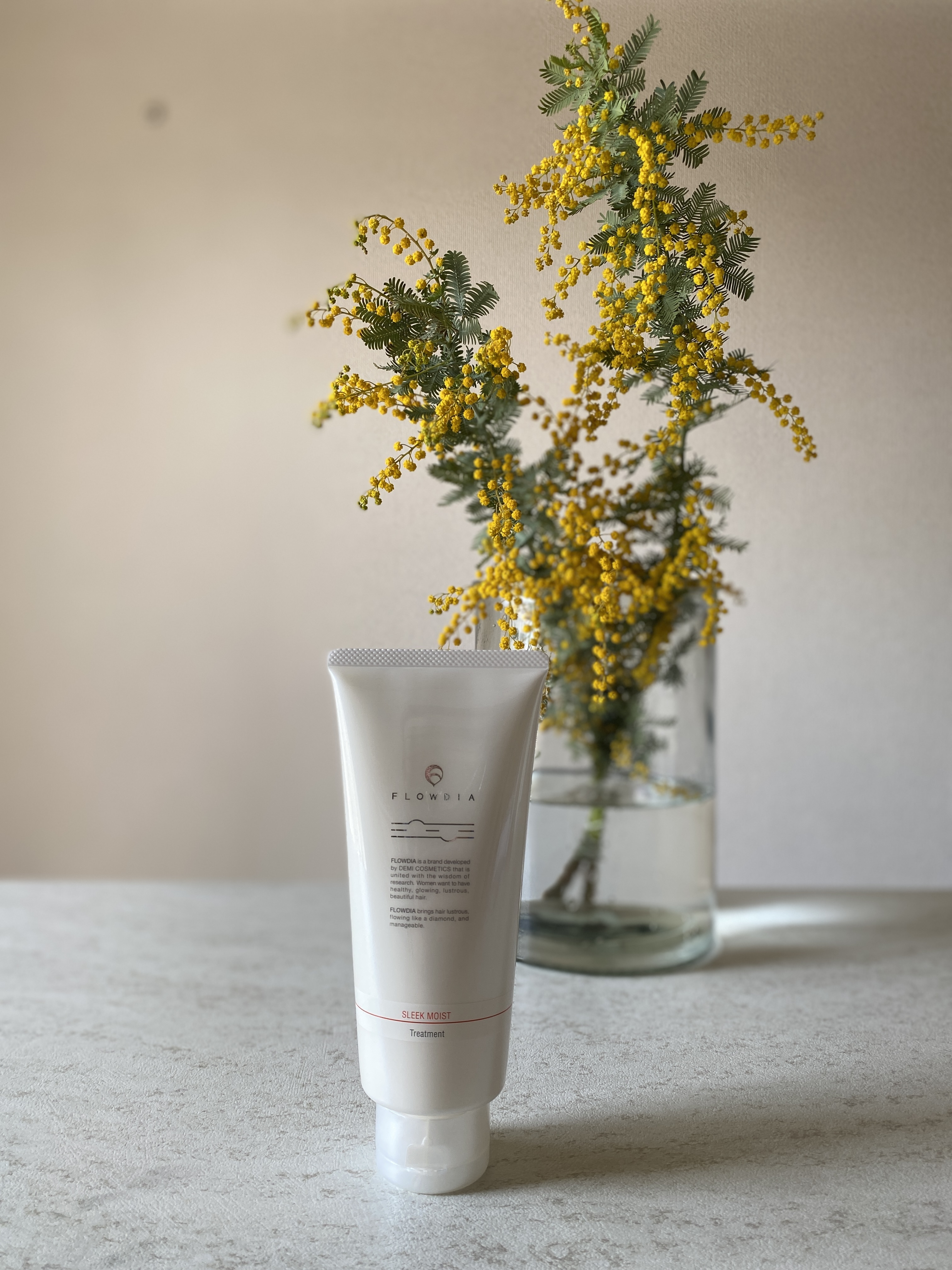 フローディア トリートメント スリークモイスト/FLOWDIA/洗い流すヘアトリートメントを使ったクチコミ（2枚目）