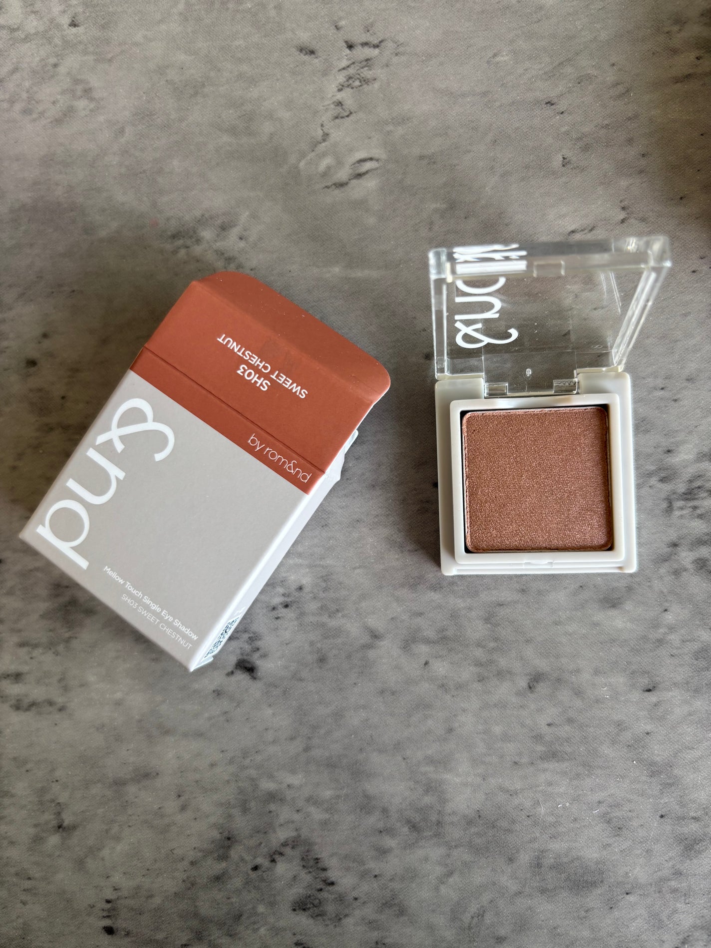 メロウタッチシングルアイシャドウ/&nd by rom&nd/単色アイシャドウを使ったクチコミ(6枚目)