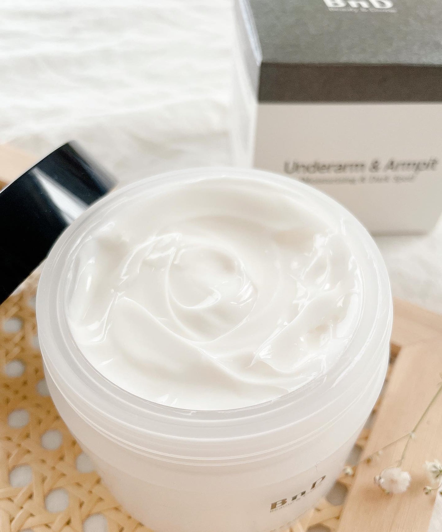 BnDアンダーアームクリーム(ボディクリーム)/BnD/デリケートゾーンケアを使ったクチコミ(2枚目)