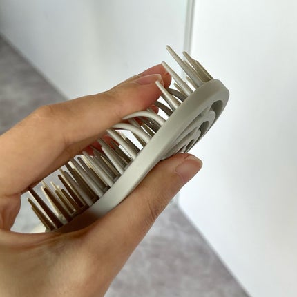 ユニークリー 4wayスムースヘアブラシ/ビー・エヌ/ヘアブラシを使ったクチコミ(6枚目)