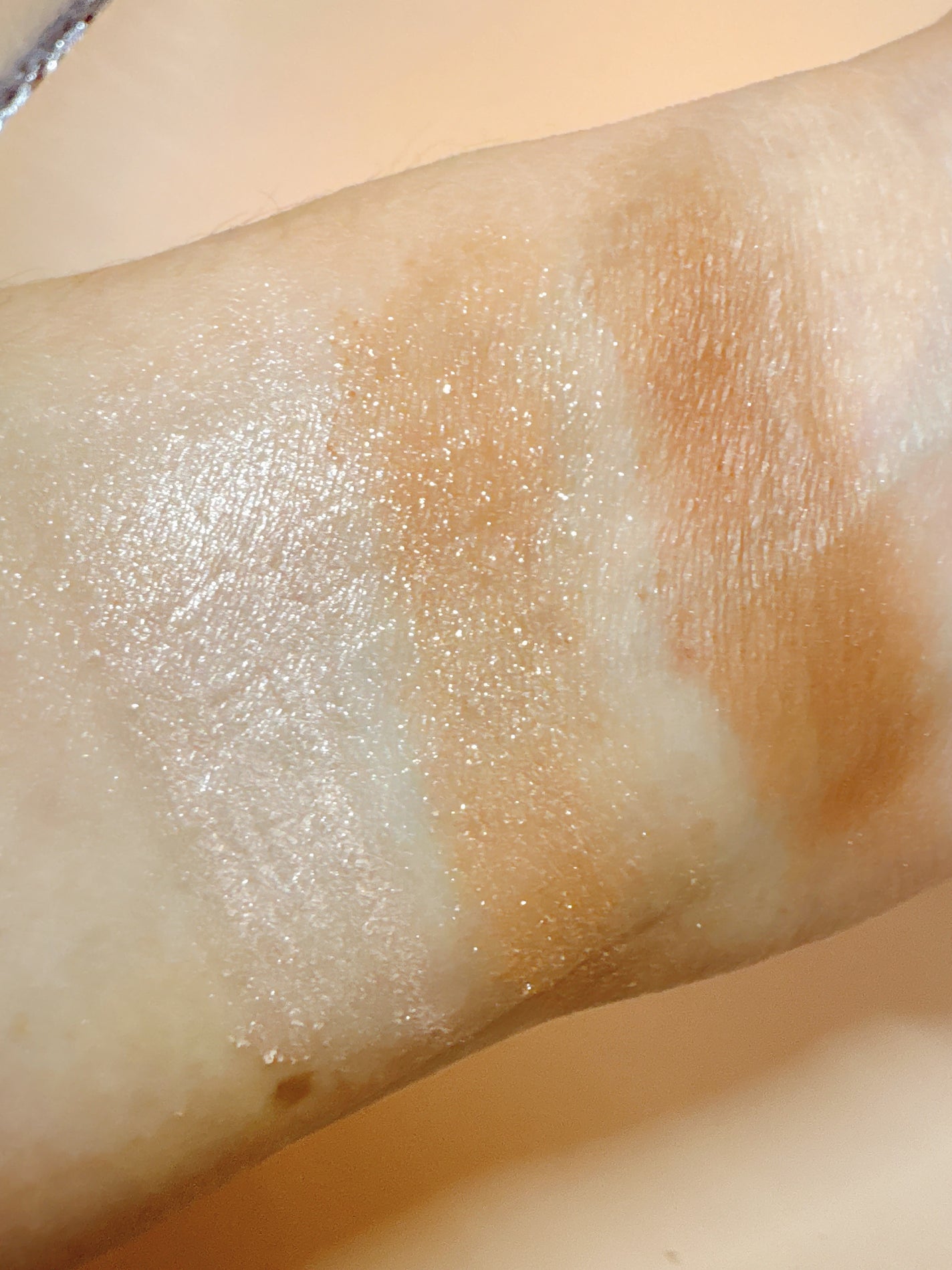 ライティングアップアイシャドウ/CEZANNE/アイシャドウを使ったクチコミ(5枚目)