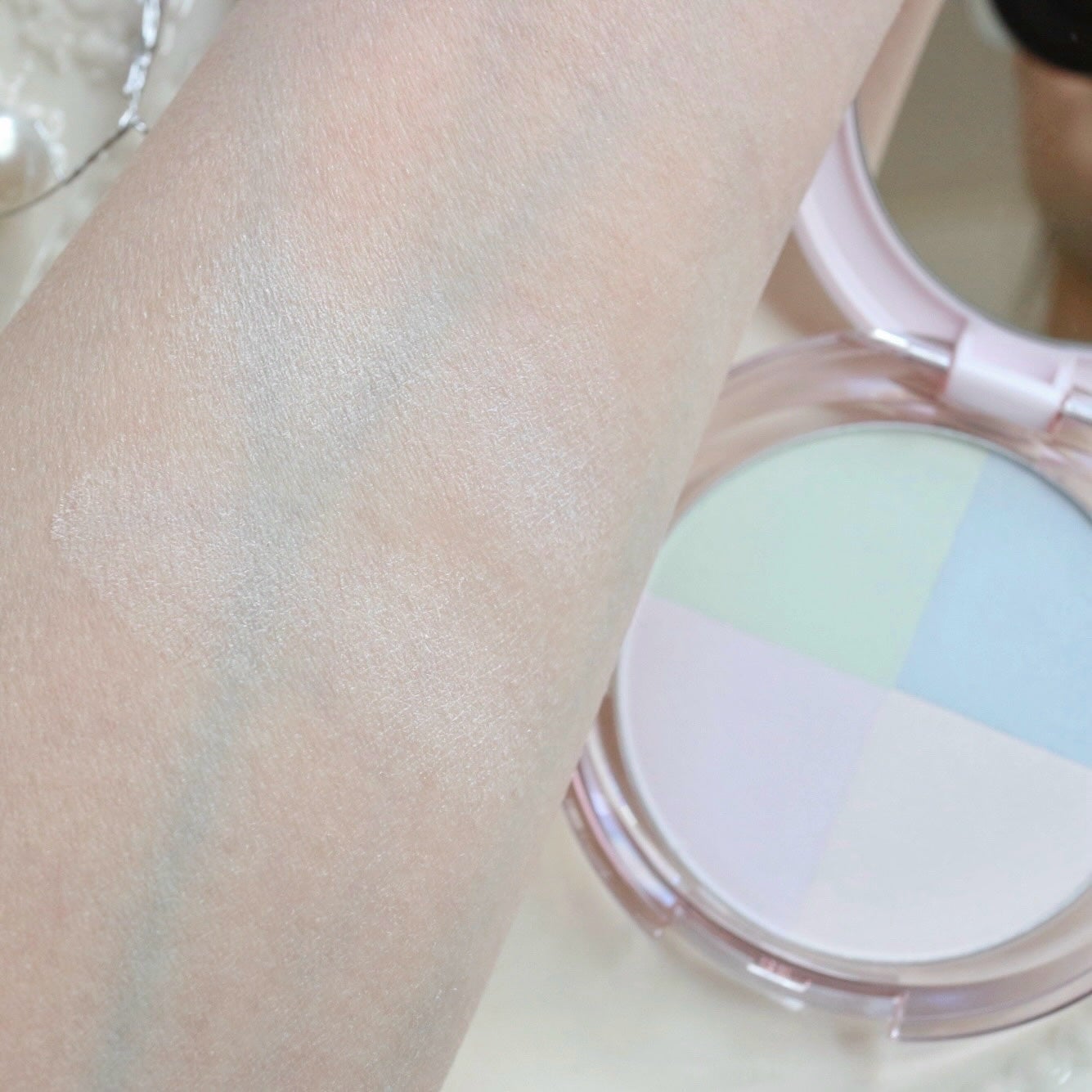 ウルミナプラス 生つや肌 プリズムパウダー/ウルミナプラス/プレストパウダーを使ったクチコミ(8枚目)