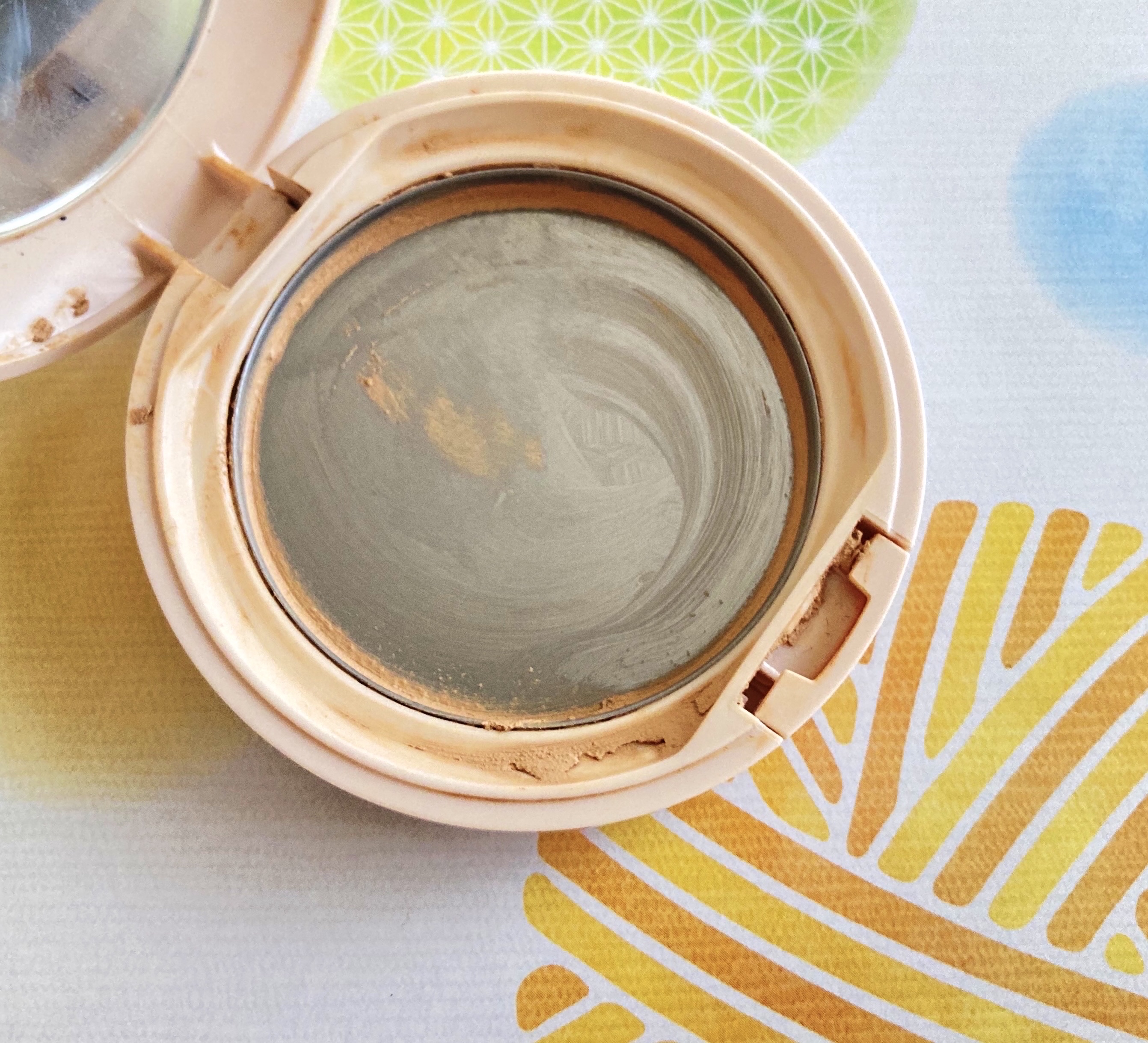 ALBION アルビオン ベリーレア エアーのクチコミ「ALBIONベリーレア エアー
ついに使いきり🥰

忙しい朝に、化粧下地＆パウダー不要で
綺麗.....」（2枚目）