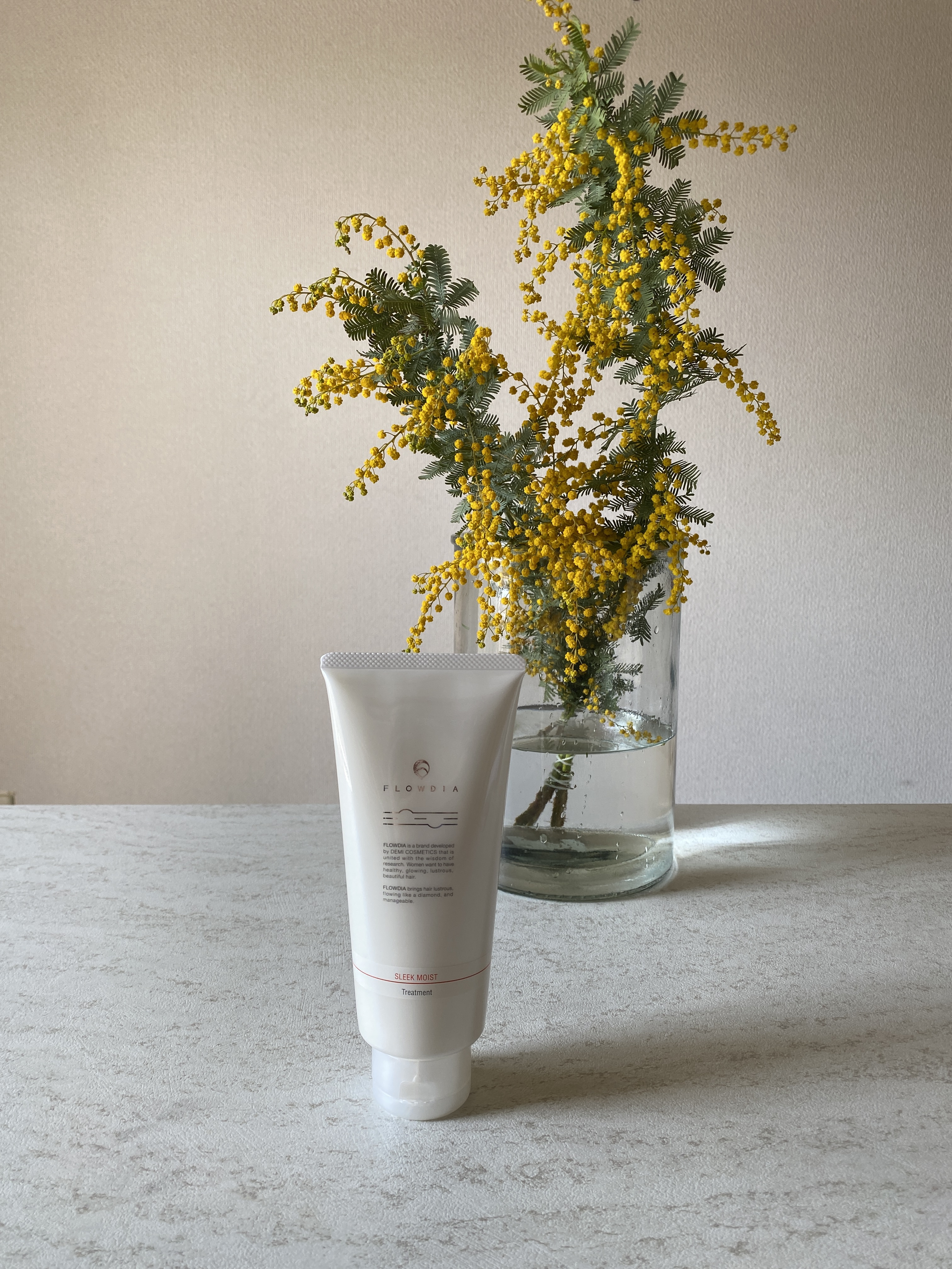 フローディア トリートメント スリークモイスト/FLOWDIA/洗い流すヘアトリートメントを使ったクチコミ（1枚目）